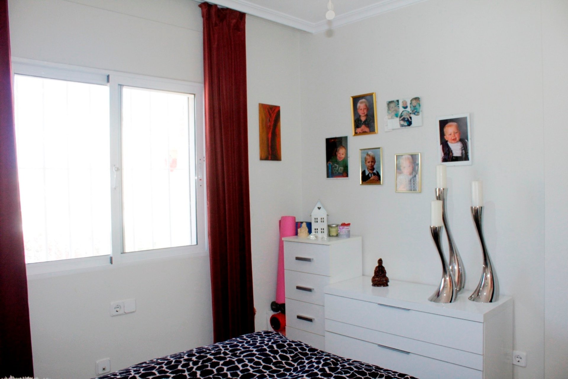 Resale - Villa -
Villamartin - Costa Blanca