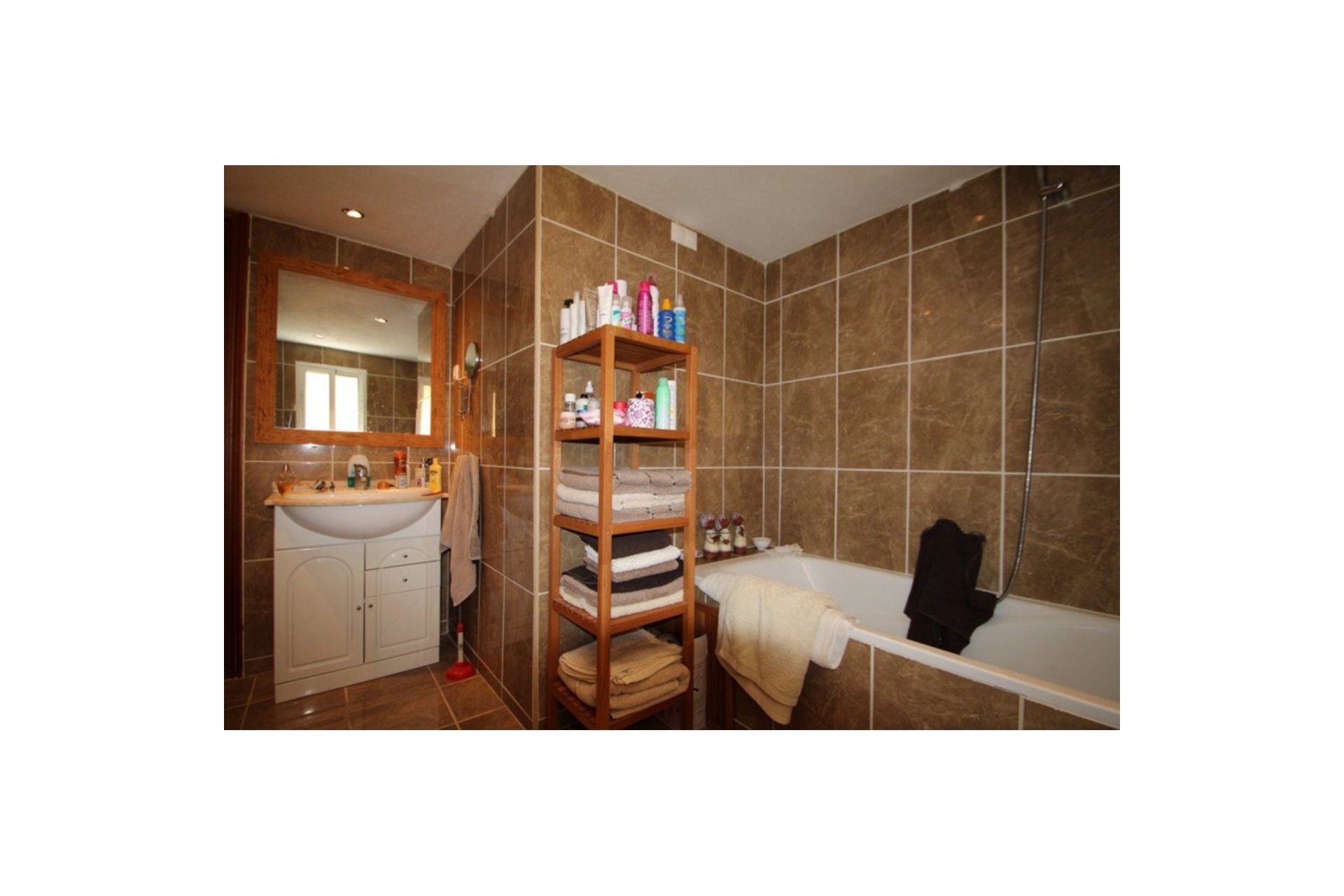 Resale - Villa -
Villamartin - Costa Blanca