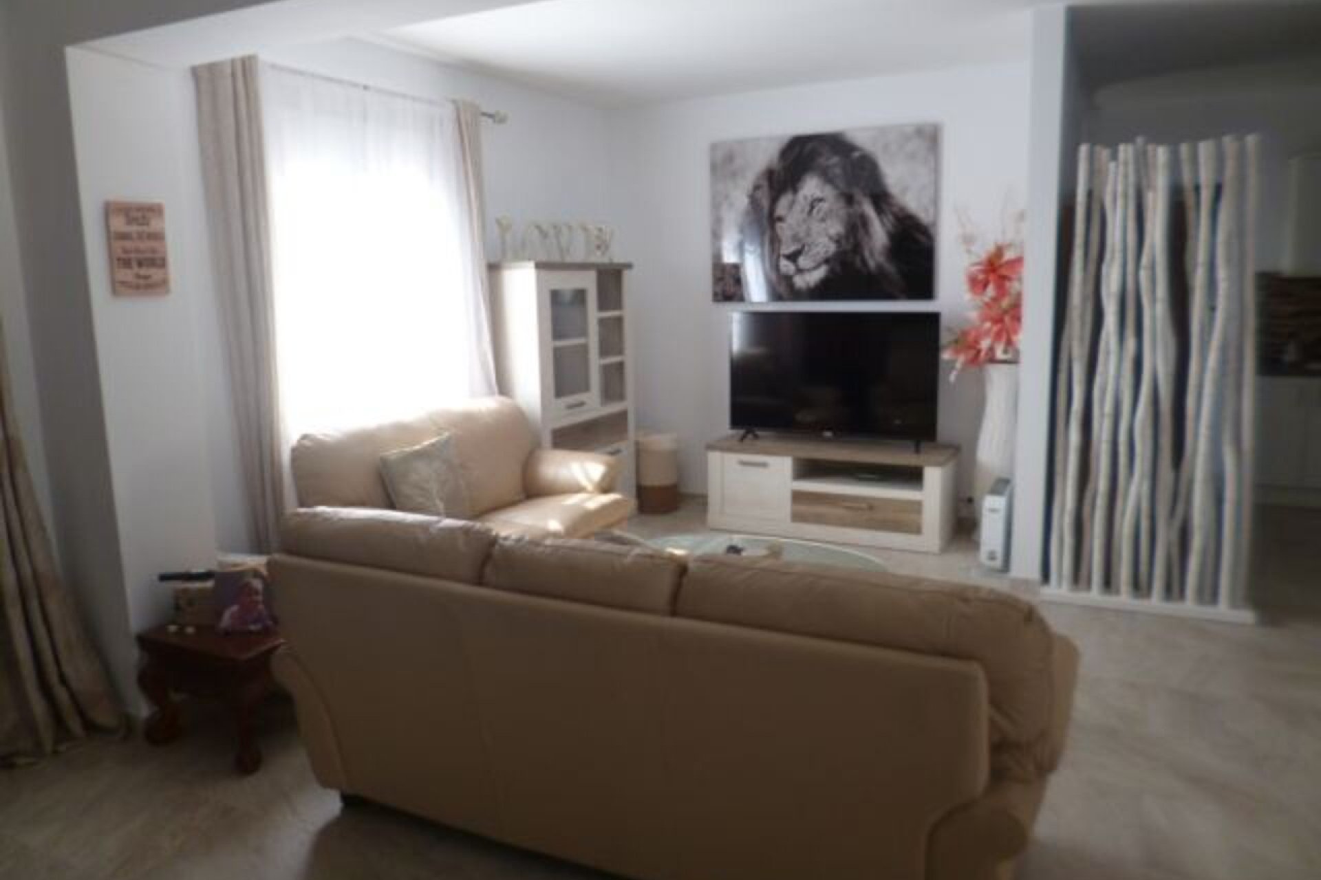 Resale - Villa -
Villamartin - Costa Blanca