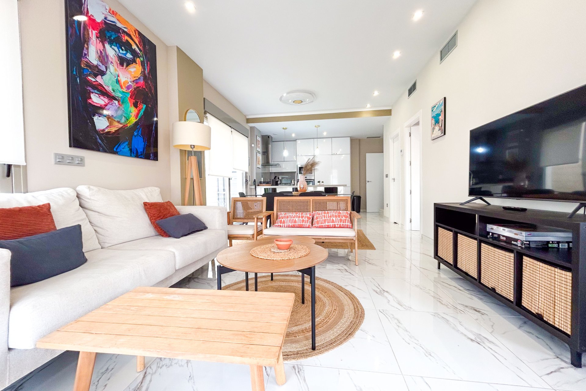 Resale - Villa -
Villamartin - Costa Blanca