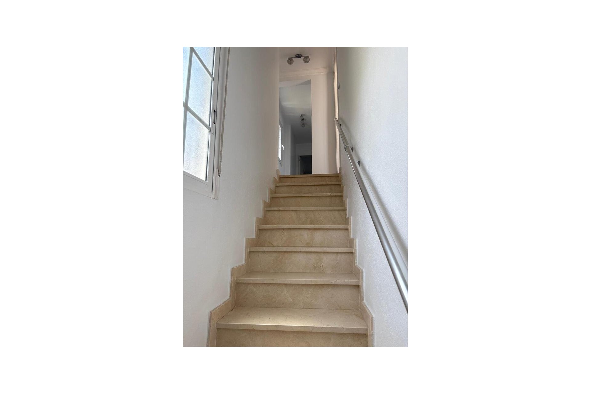 Resale - Villa -
Villamartin - Los Dolses