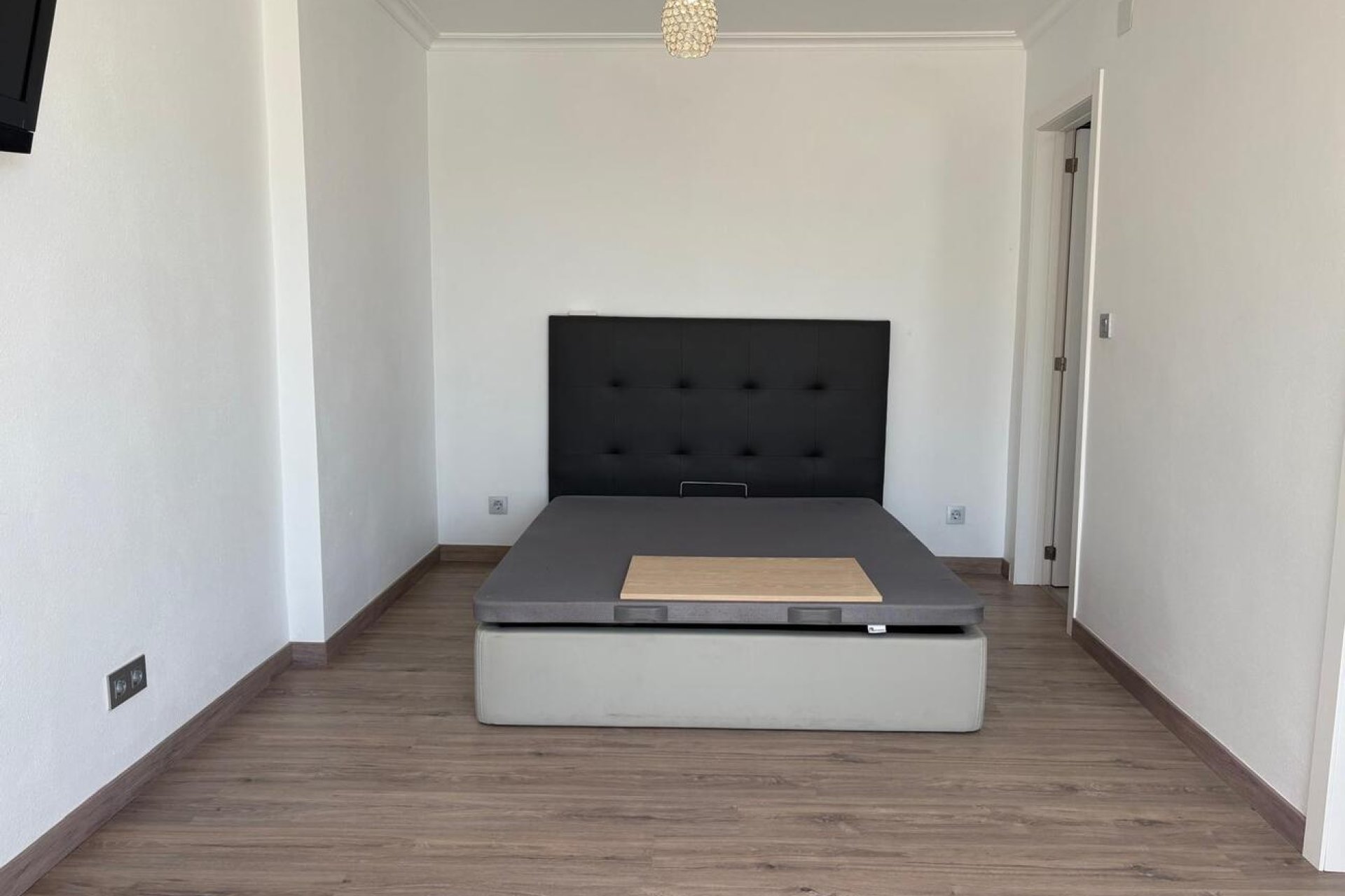 Resale - Villa -
Villamartin - Los Dolses