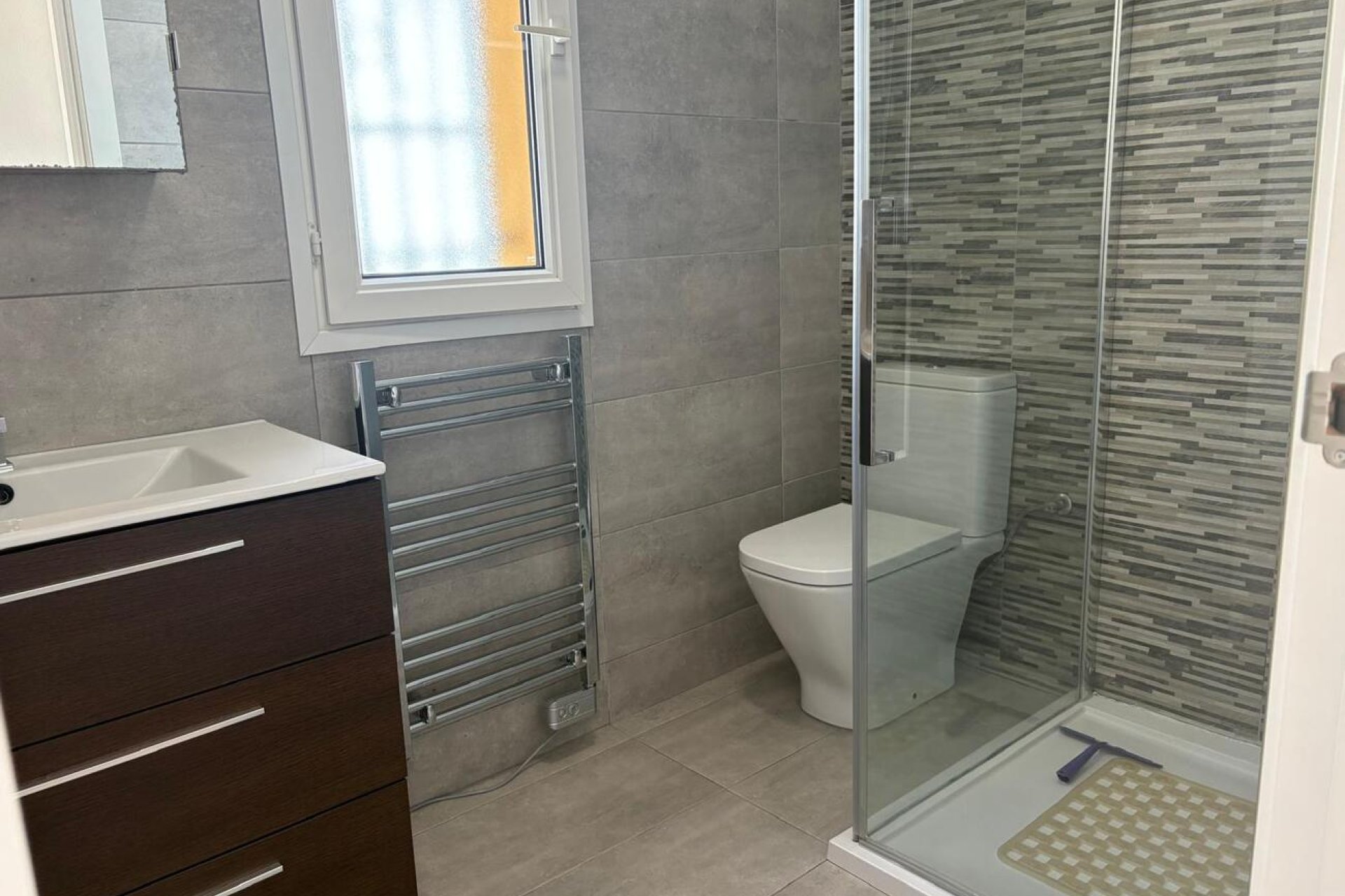 Resale - Villa -
Villamartin - Los Dolses