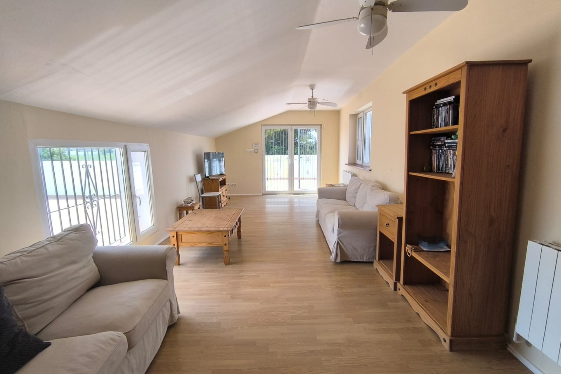 Resale - Villa -
Villena - Inland