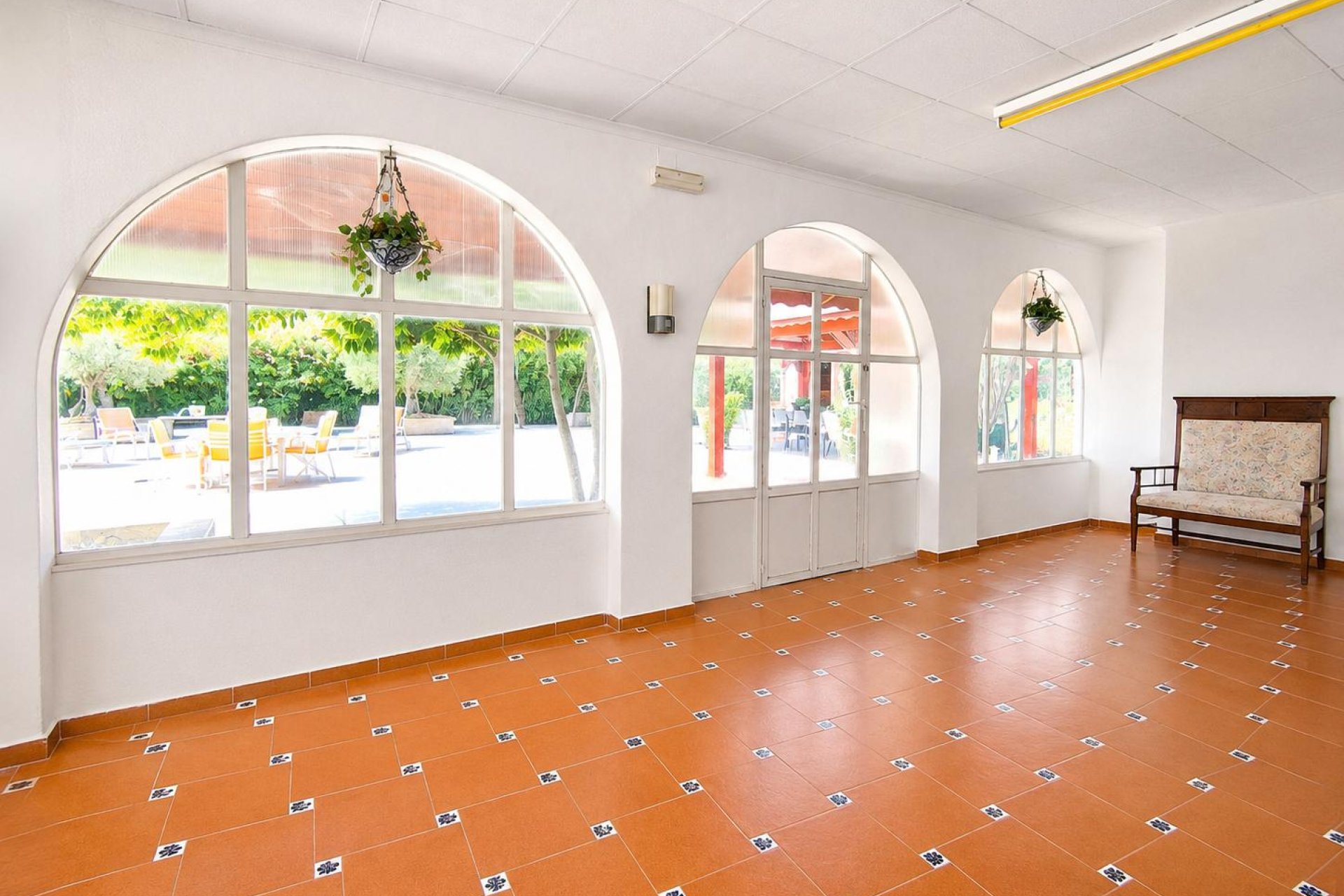 Resale - Villa -
Villena - Inland