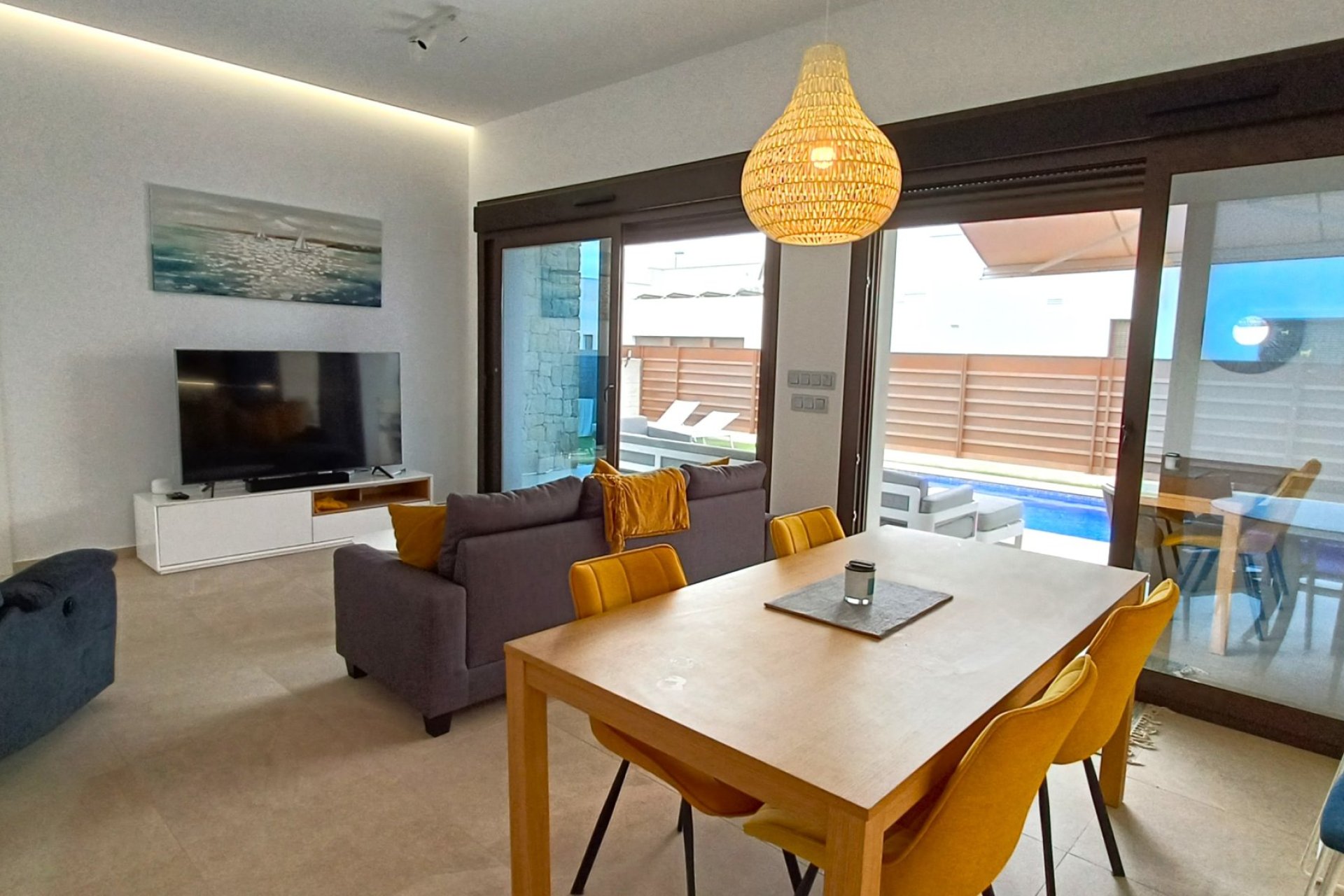 Resale - Villa -
Vistabella Golf Entre Naranjos - Inland