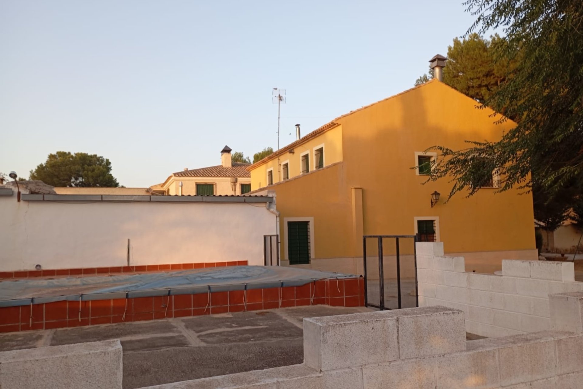Resale - Villa -
Yecla - Inland