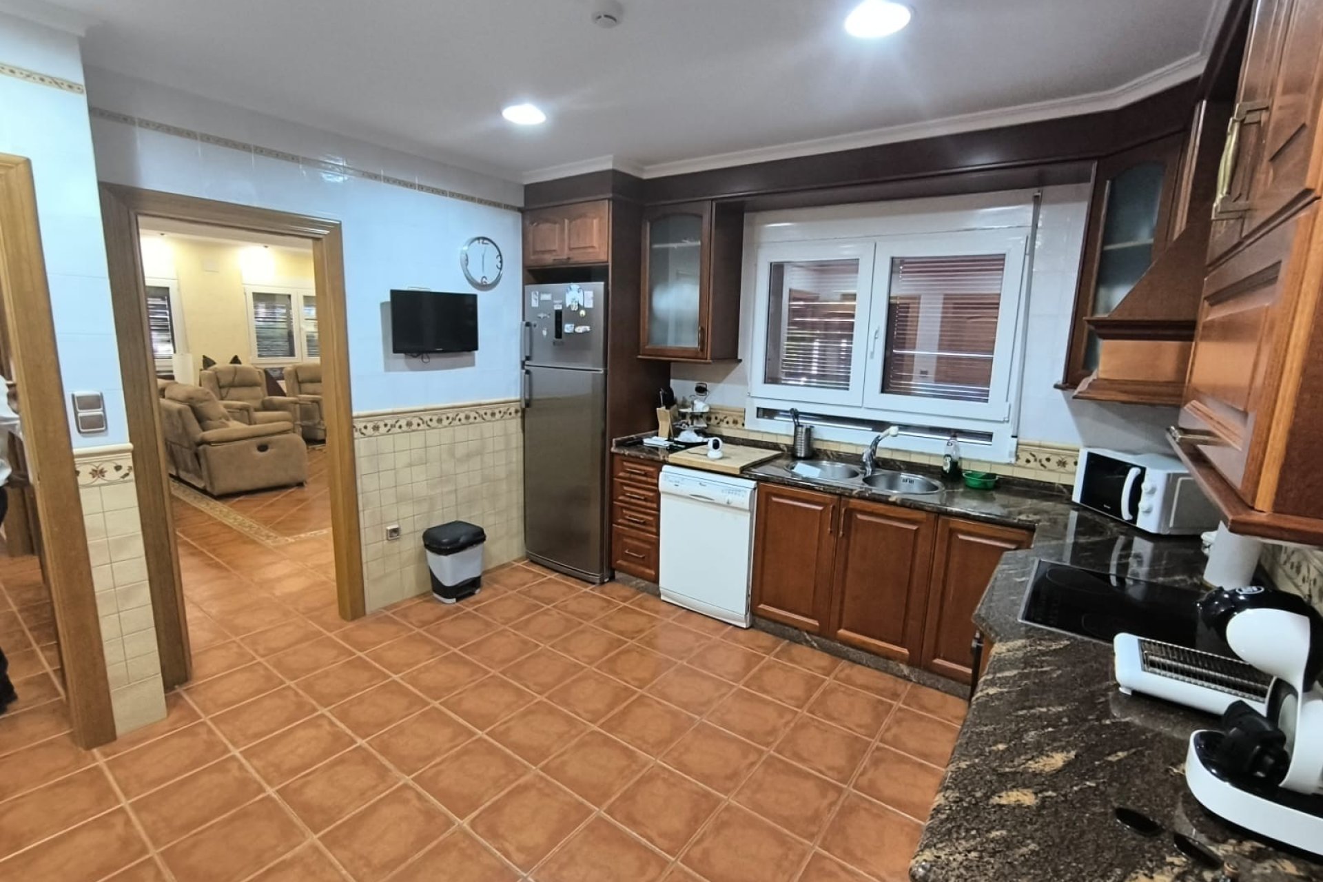 Resale - Villa -
Yecla - Inland