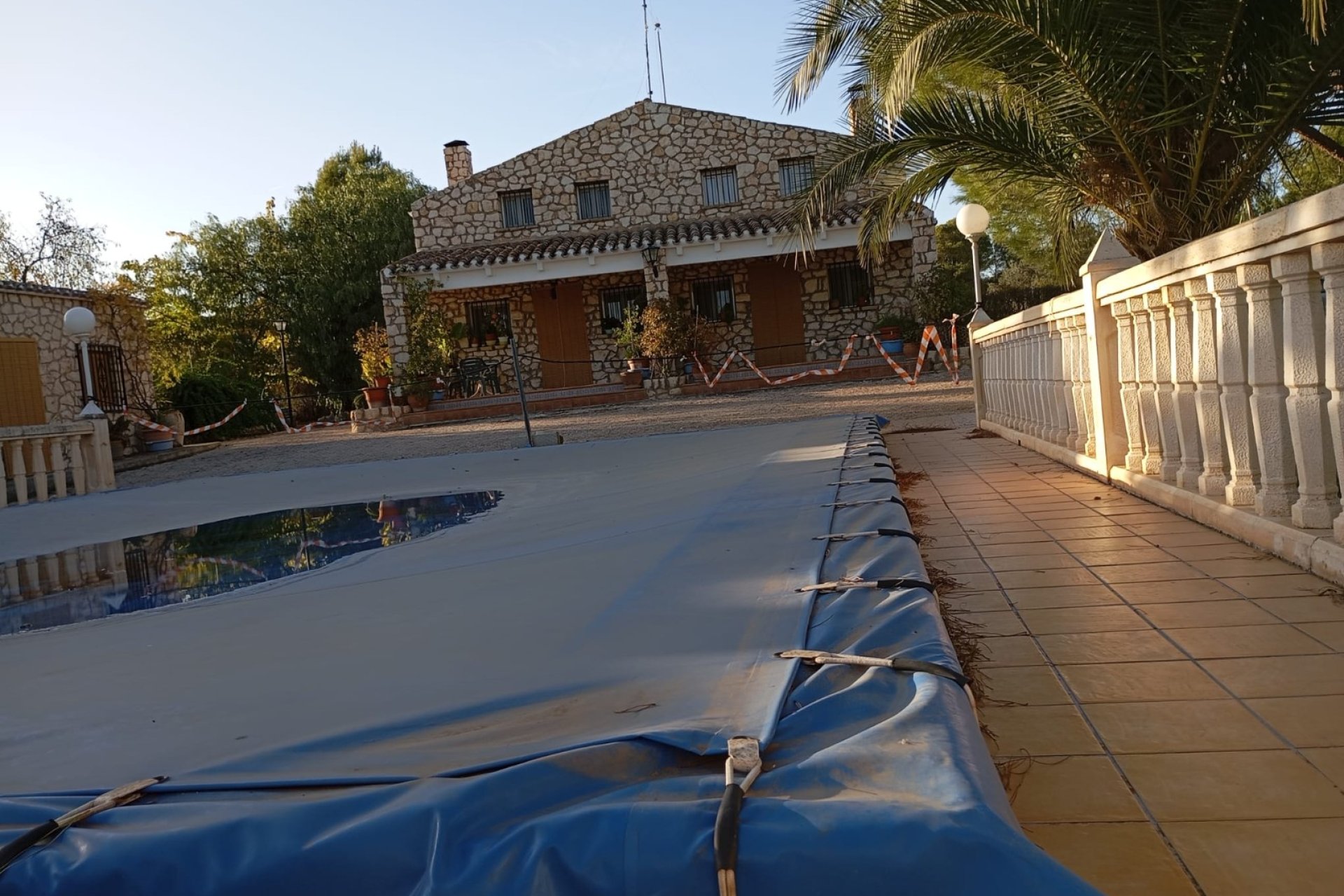 Resale - Villa -
Yecla - Inland