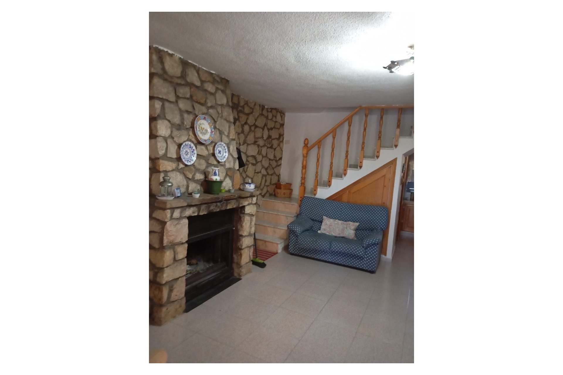 Resale - Villa -
Yecla - Inland