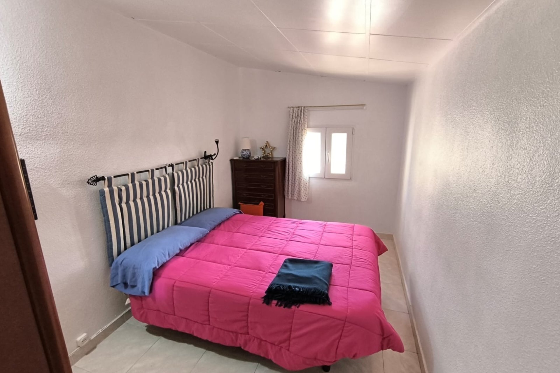 Resale - Villa -
Yecla - Inland