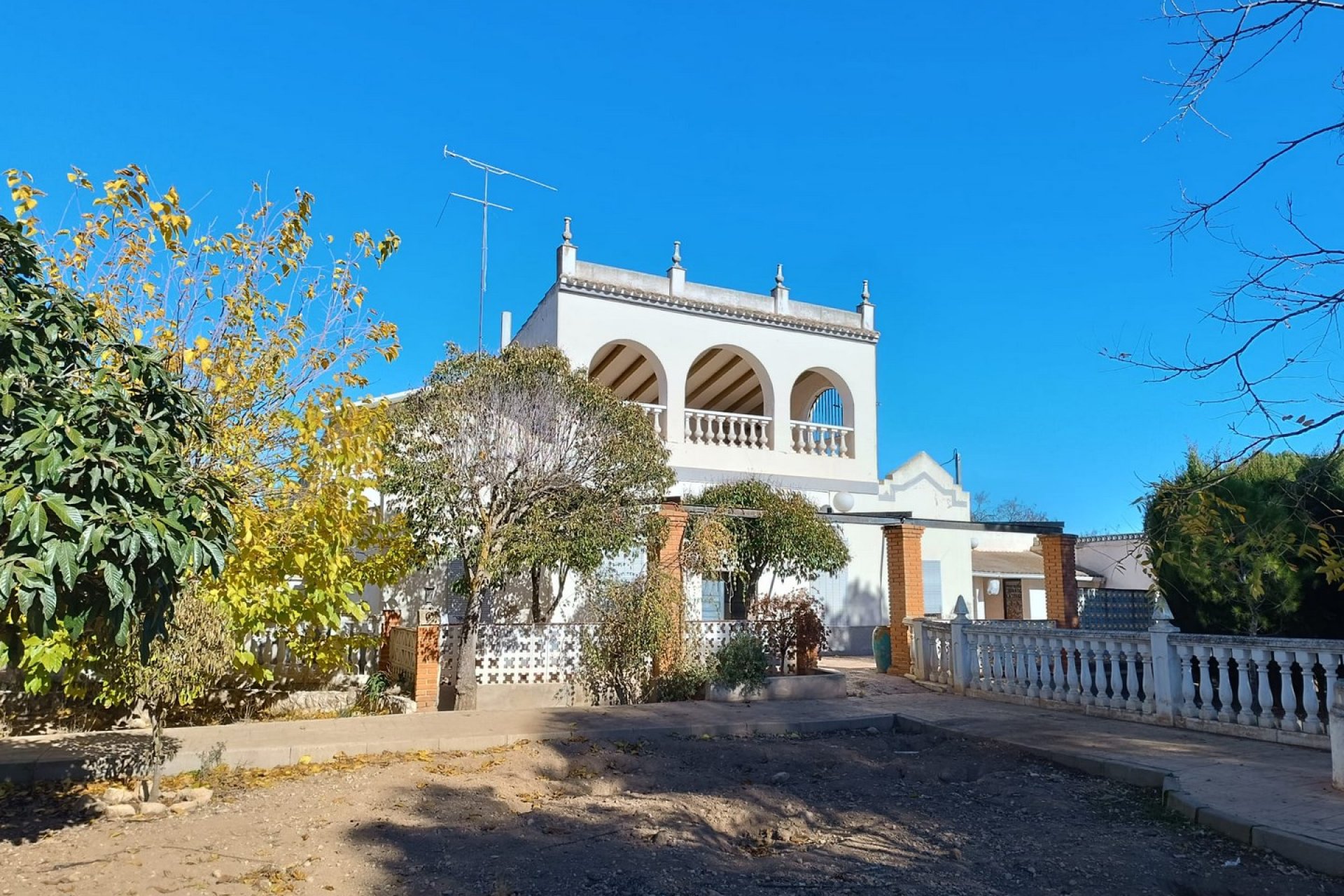 Resale - Villa -
Yecla - Inland