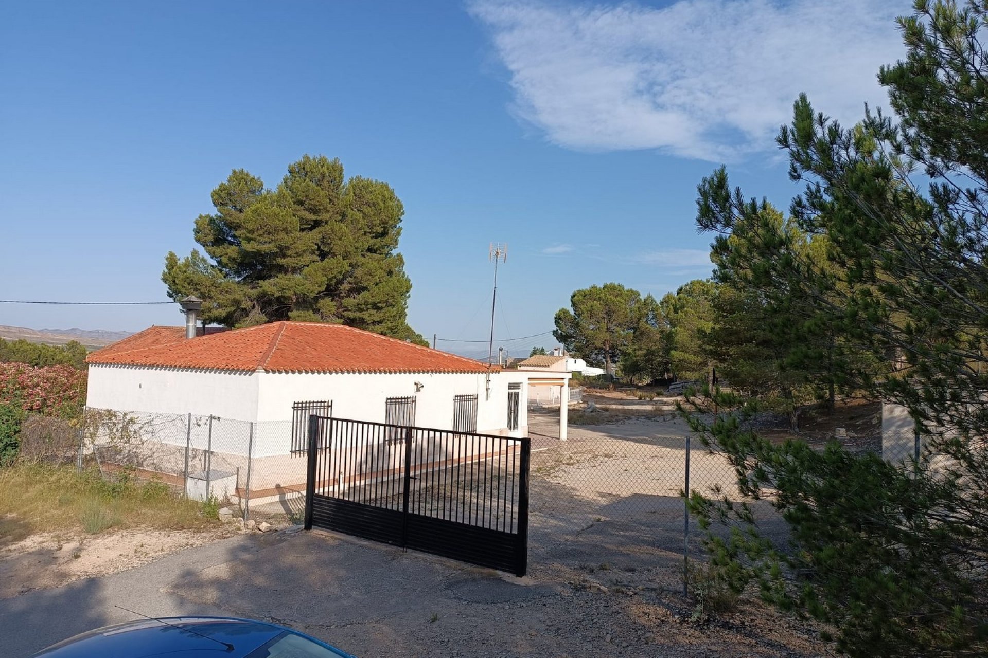 Resale - Villa -
Yecla - Inland