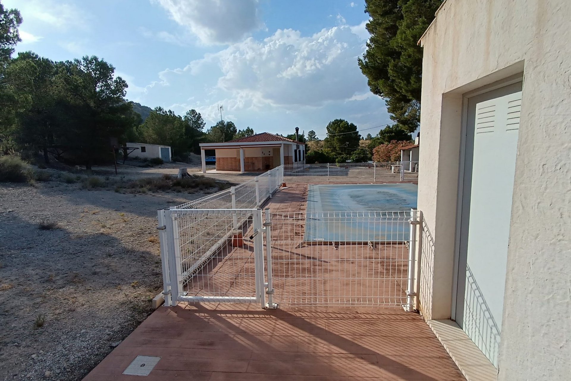 Resale - Villa -
Yecla - Inland