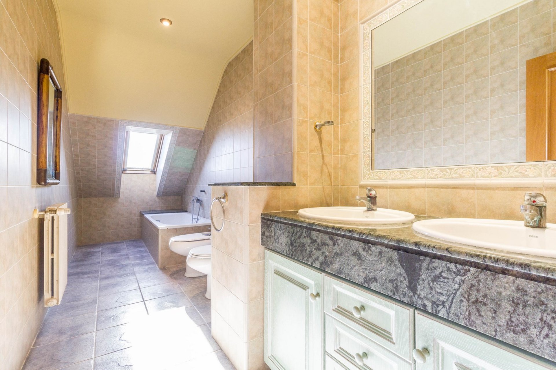 Resale - Villa -
Yecla - Inland