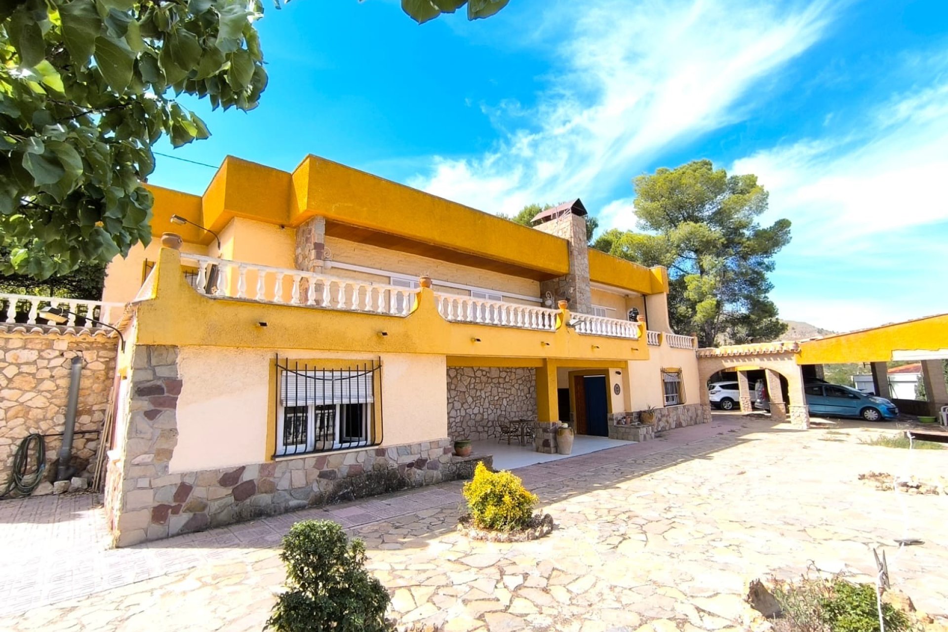 Resale - Villa -
Yecla - Inland