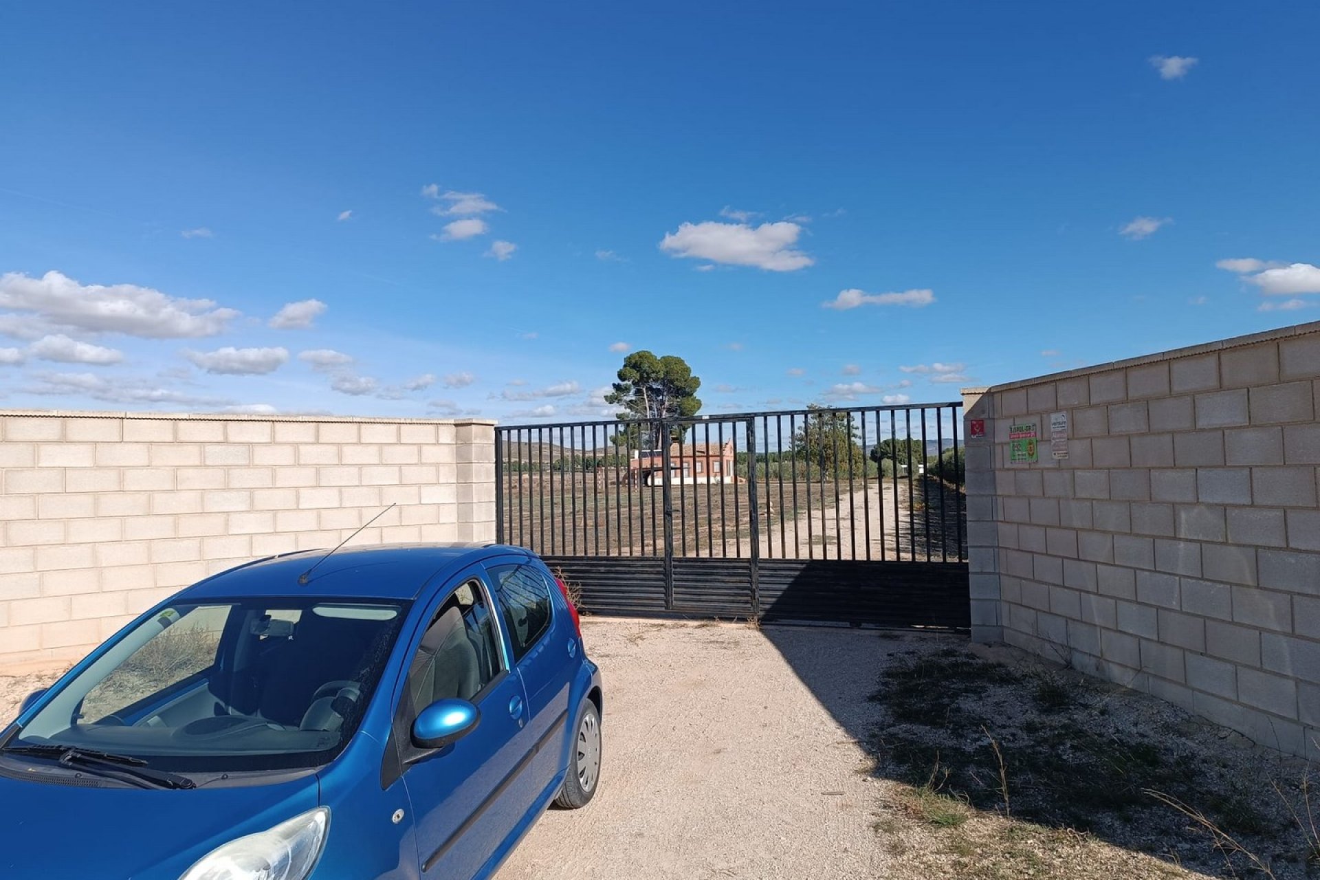 Resale - Villa -
Yecla - Inland