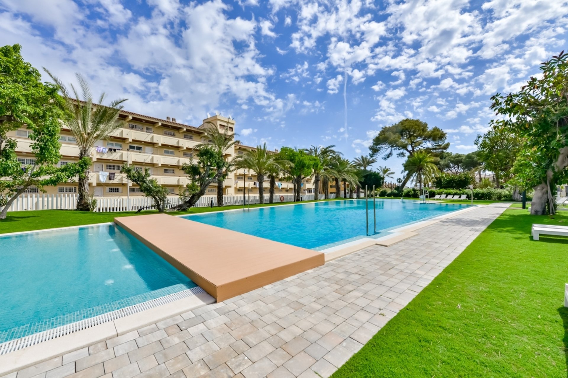 Revânzare - Apartament -
Alfas del Pí - Albir