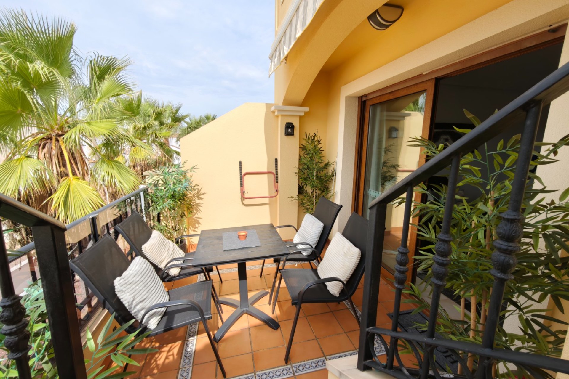 Revânzare - Apartament -
Algorfa - Inland