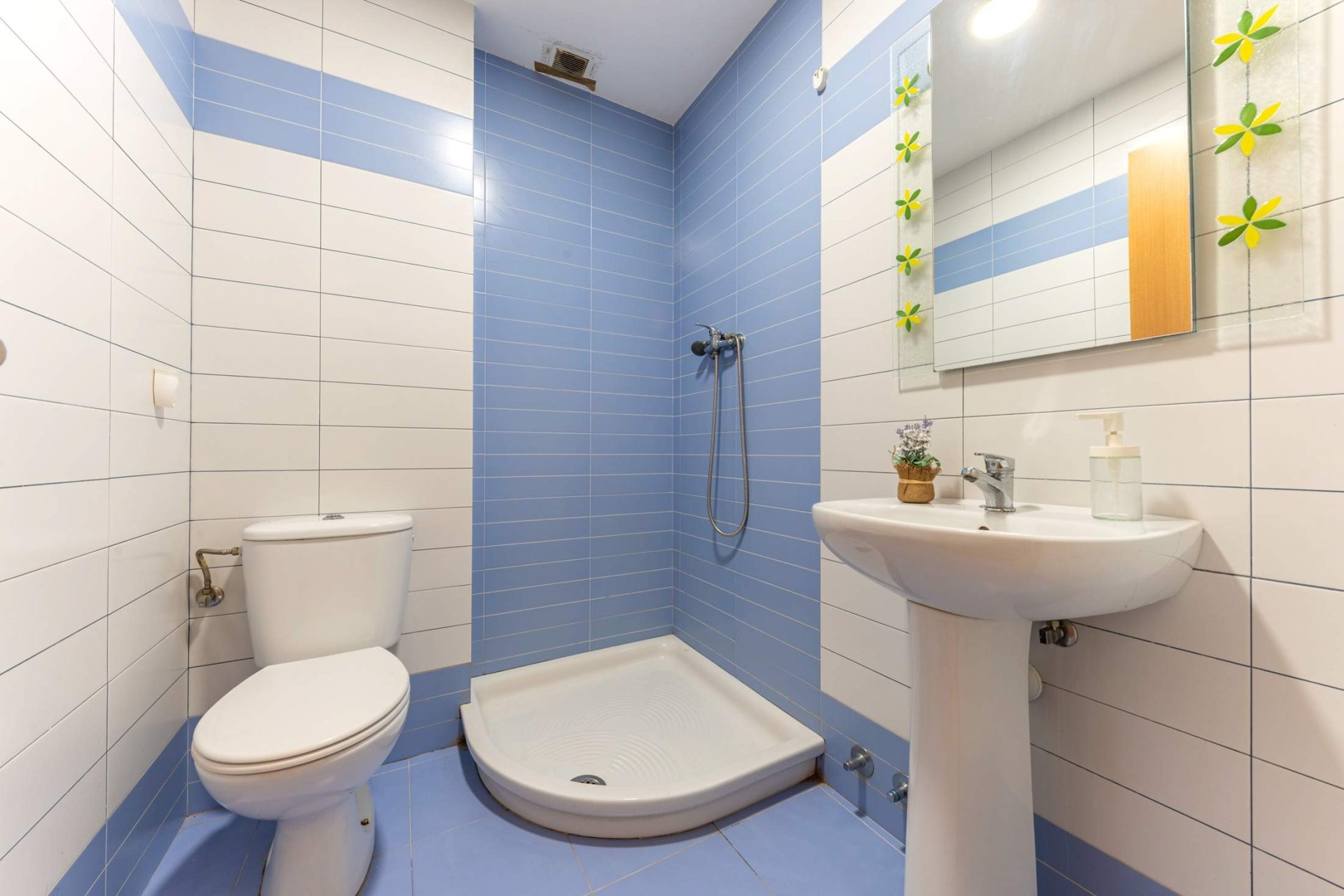 Revânzare - Apartament -
Alicante - Carolinas Bajas