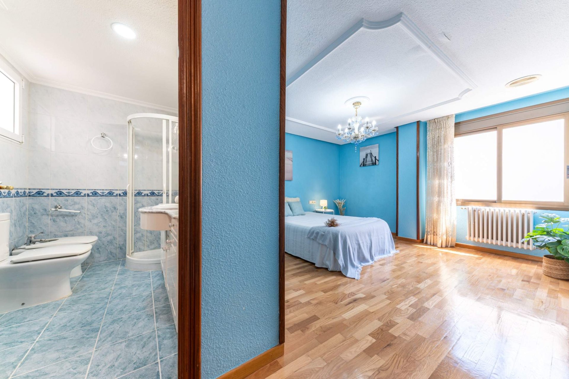 Revânzare - Apartament -
Alicante - Centro