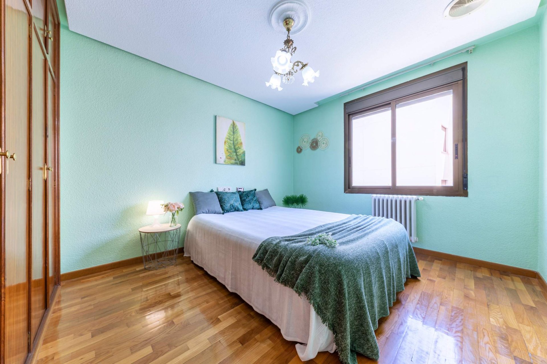 Revânzare - Apartament -
Alicante - Centro