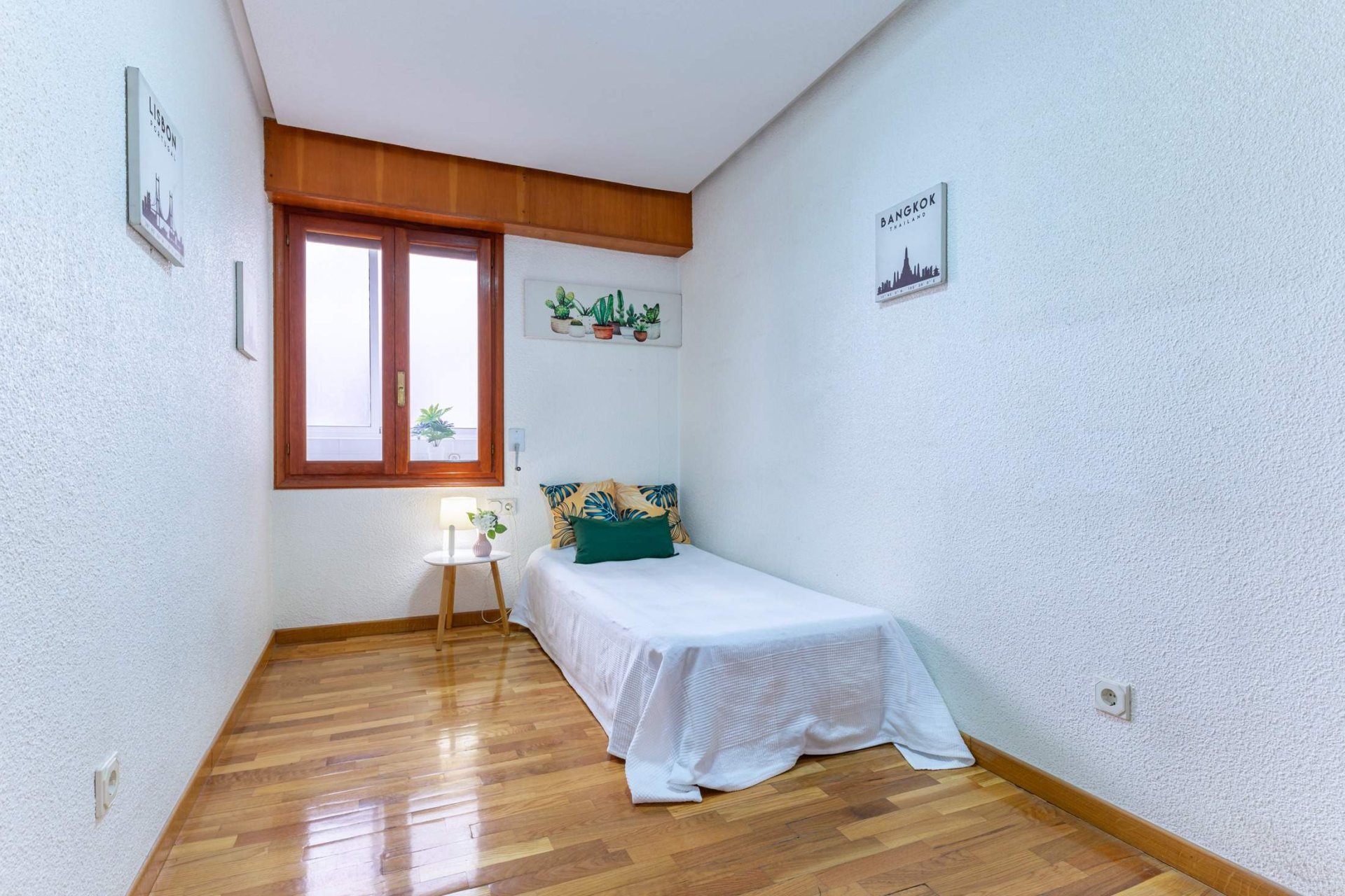 Revânzare - Apartament -
Alicante - Centro