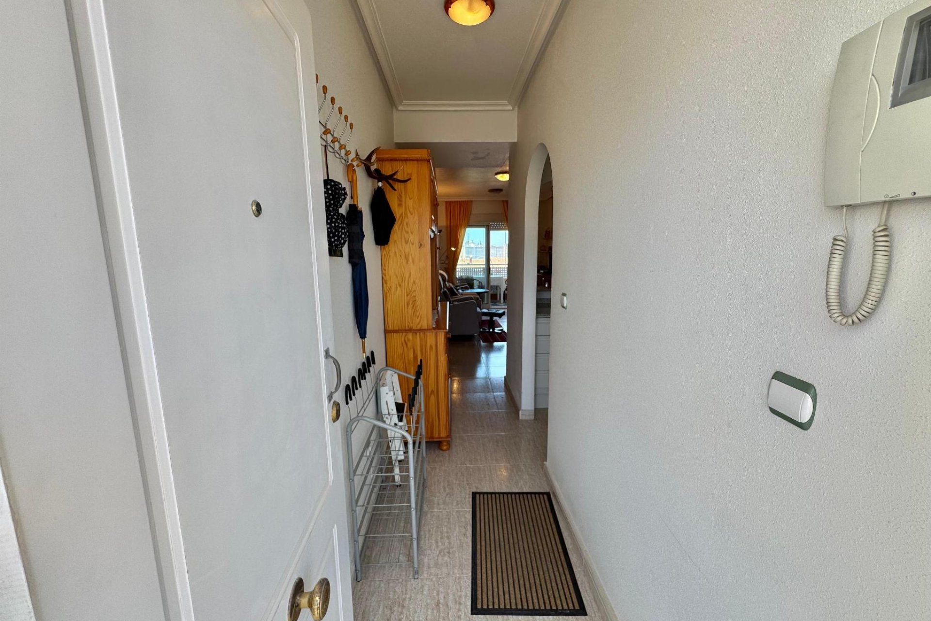 Revânzare - Apartament -
Almoradí - Inland