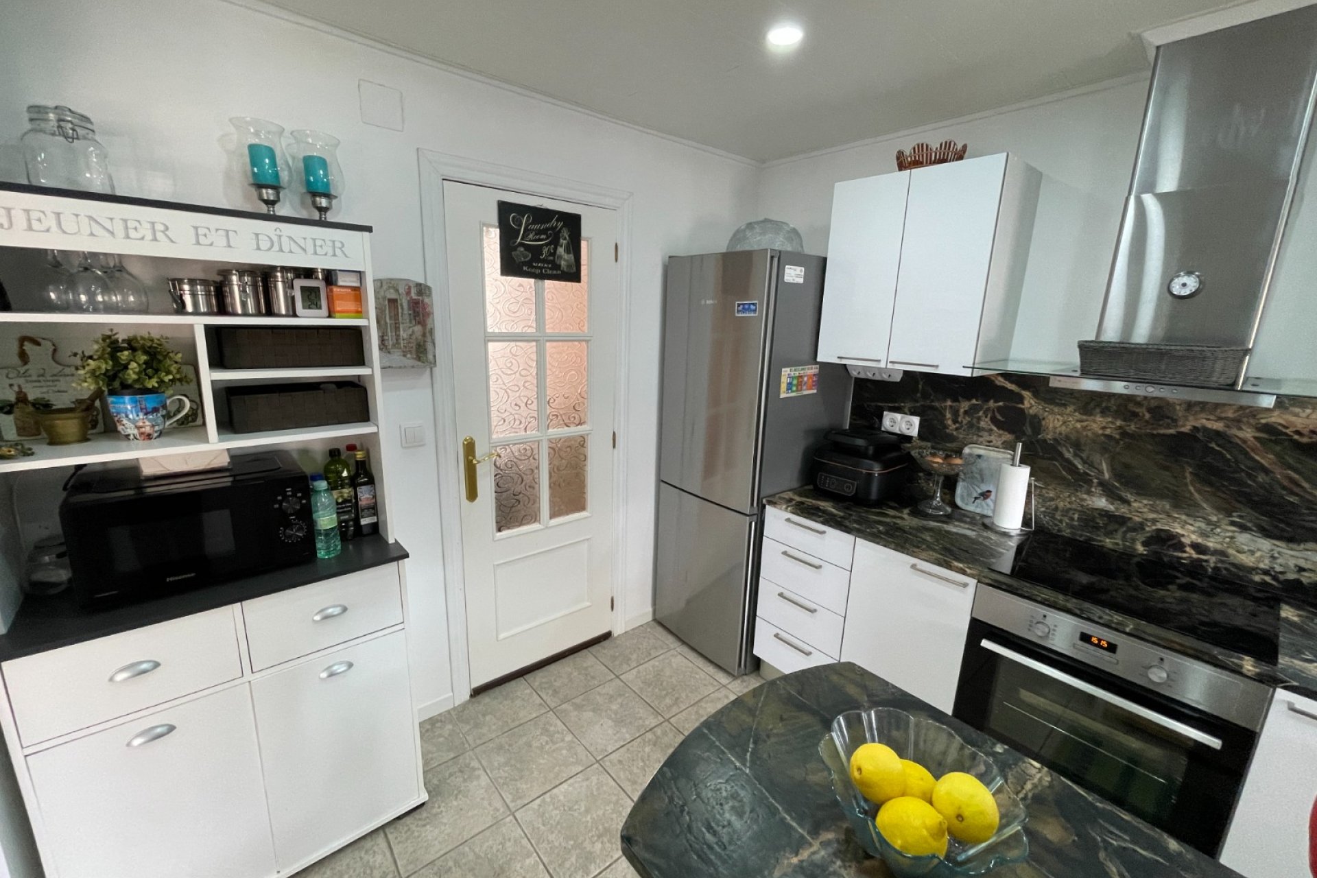 Revânzare - Apartament -
Almoradí - Inland