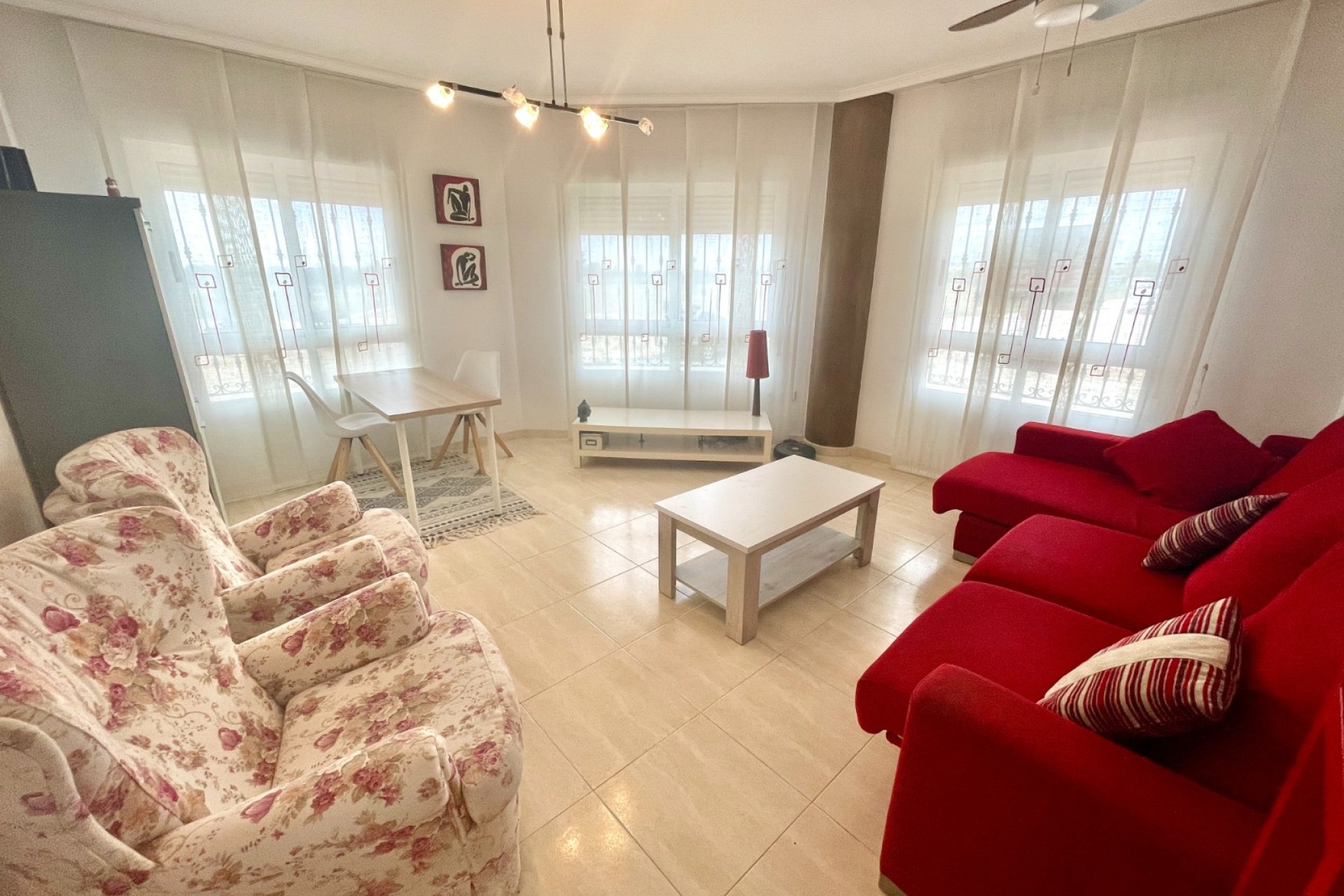 Revânzare - Apartament -
Almoradí - Inland
