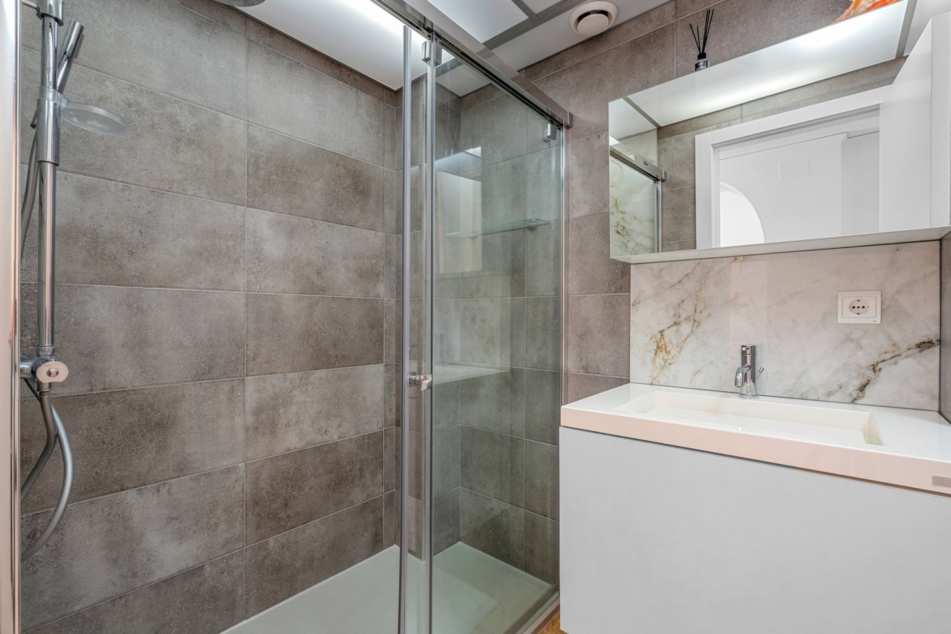 Revânzare - Apartament -
Altea - Costa Blanca