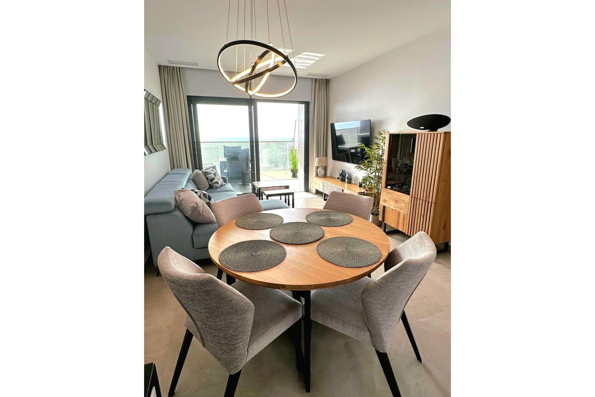 Revânzare - Apartament -
Benidorm - Playa de Poniente
