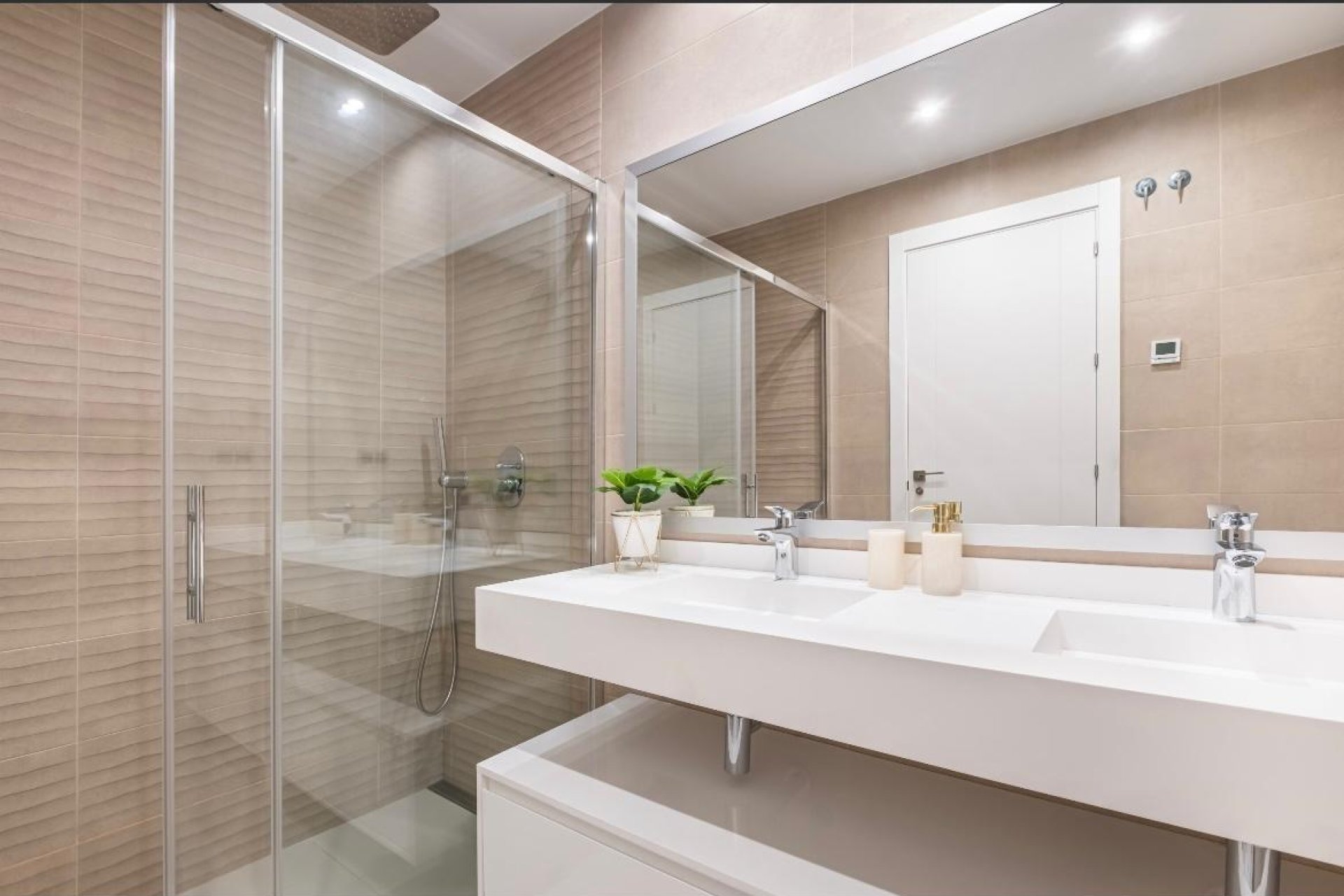 Revânzare - Apartament -
Benidorm - Playa de Poniente