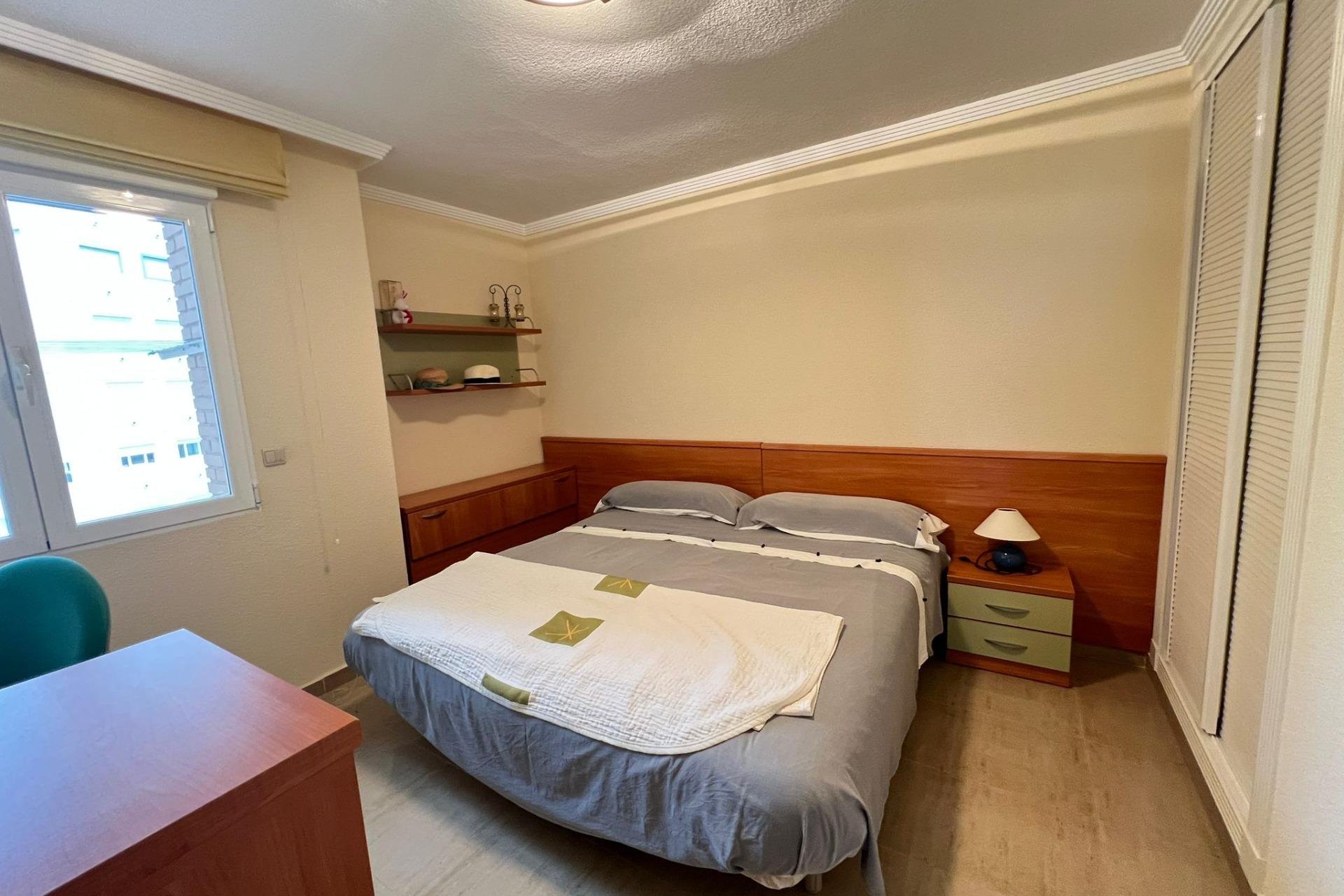 Revânzare - Apartament -
Benidorm - Rincon De Loix Cruz