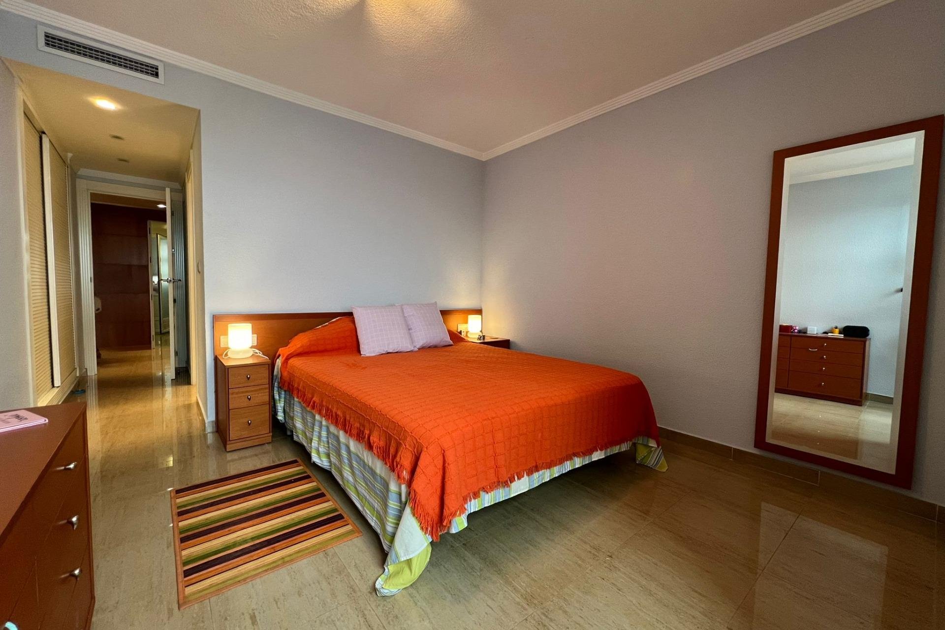 Revânzare - Apartament -
Benidorm - Rincon De Loix Cruz