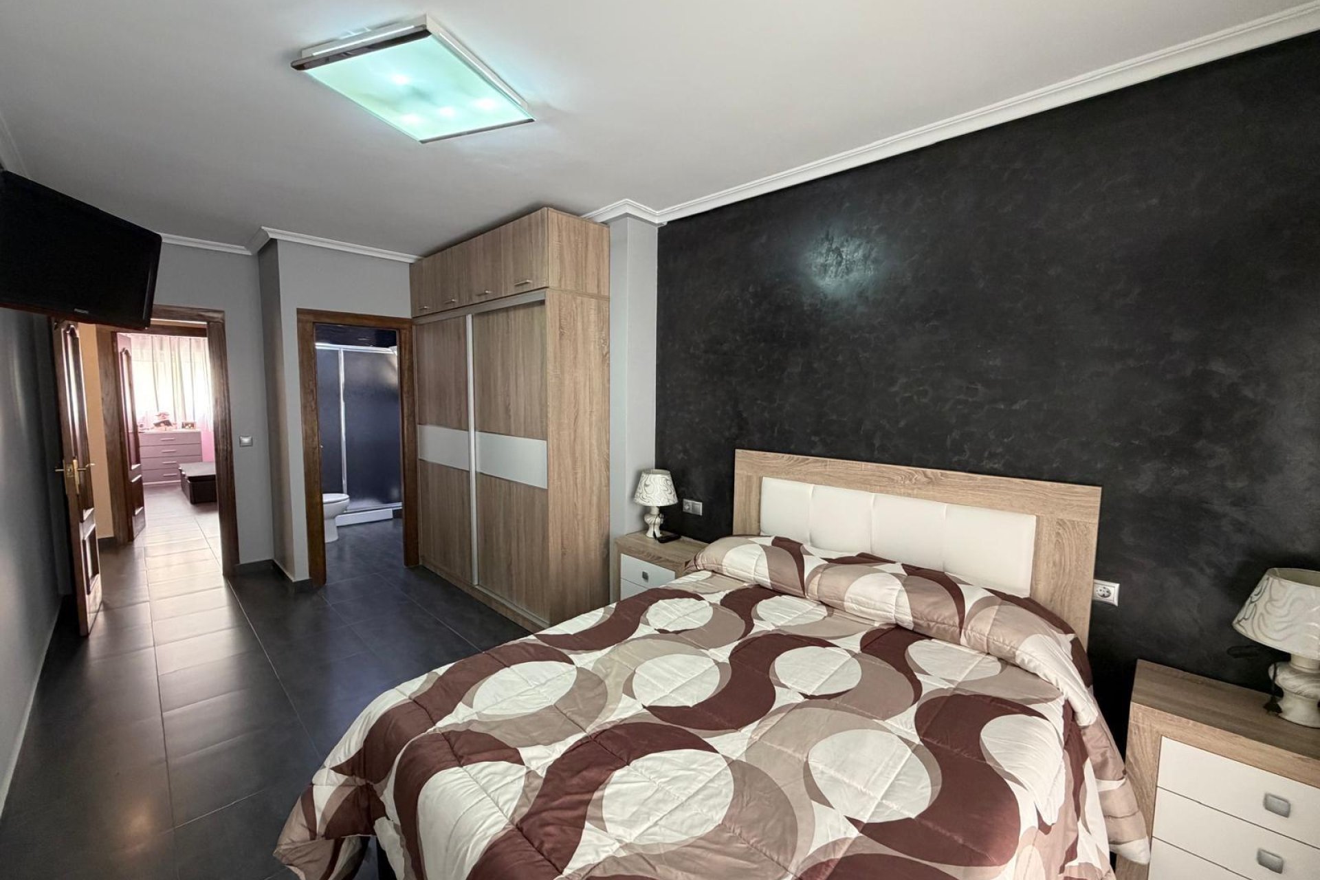 Revânzare - Apartament -
Beniel - Centro