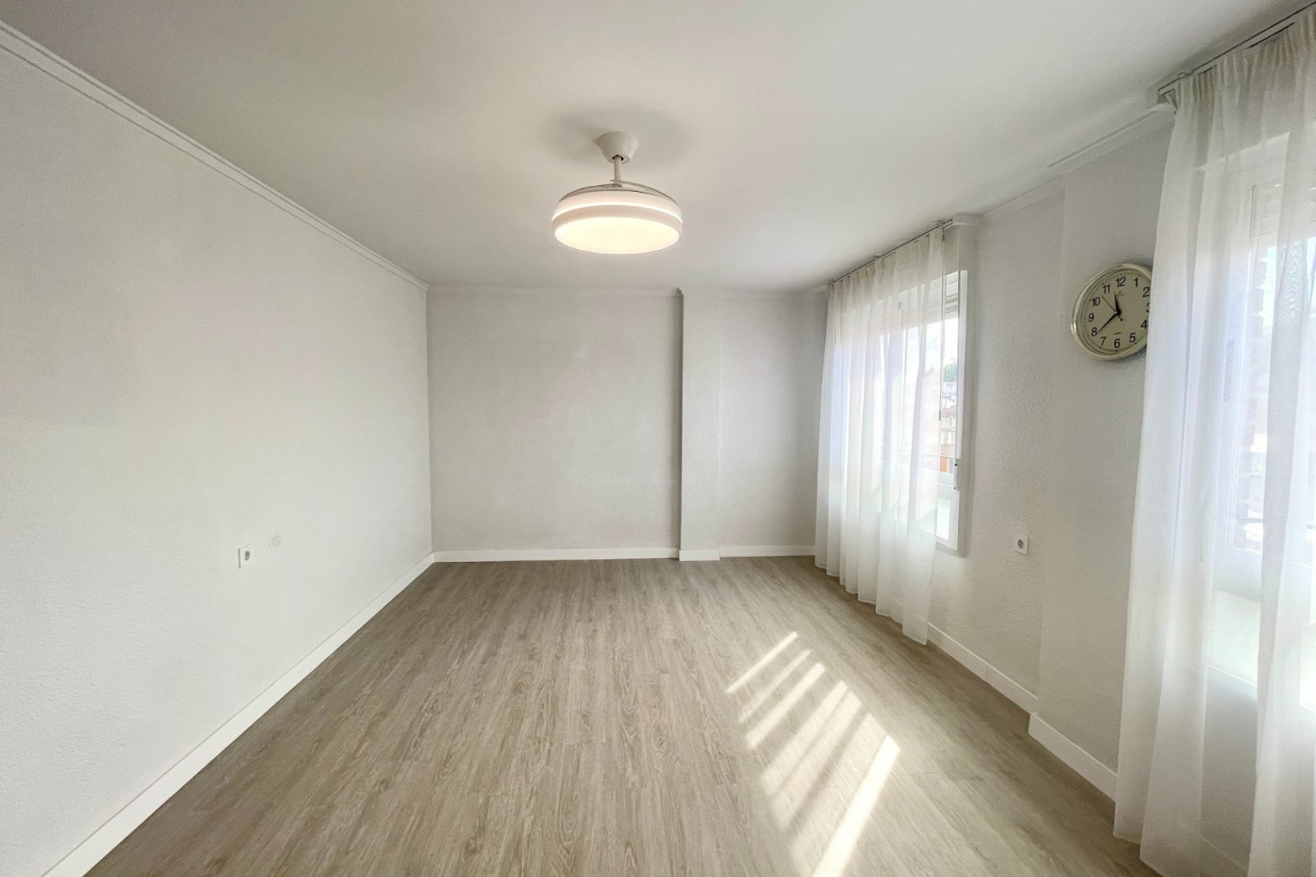 Revânzare - Apartament -
Bigastro - Inland