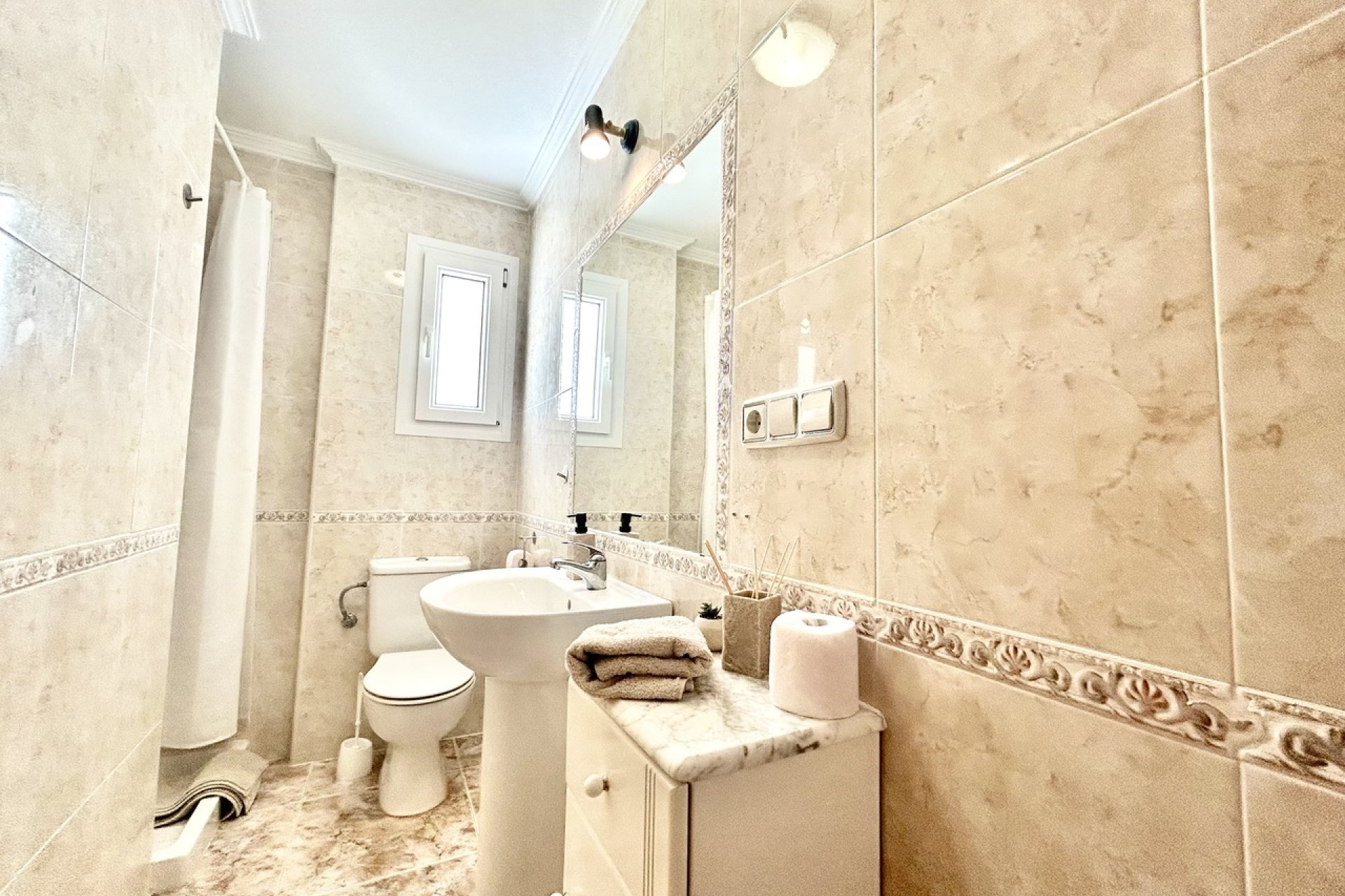 Revânzare - Apartament -
Cabo Roig - Costa Blanca