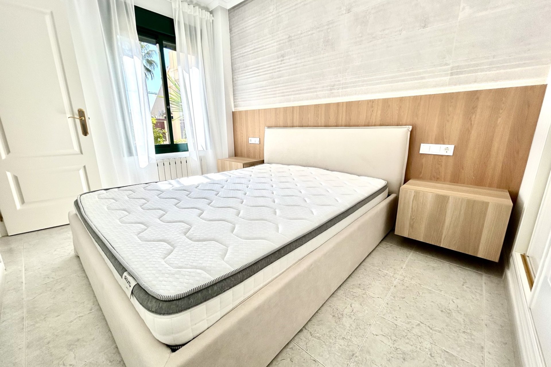 Revânzare - Apartament -
Campoamor - Costa Blanca