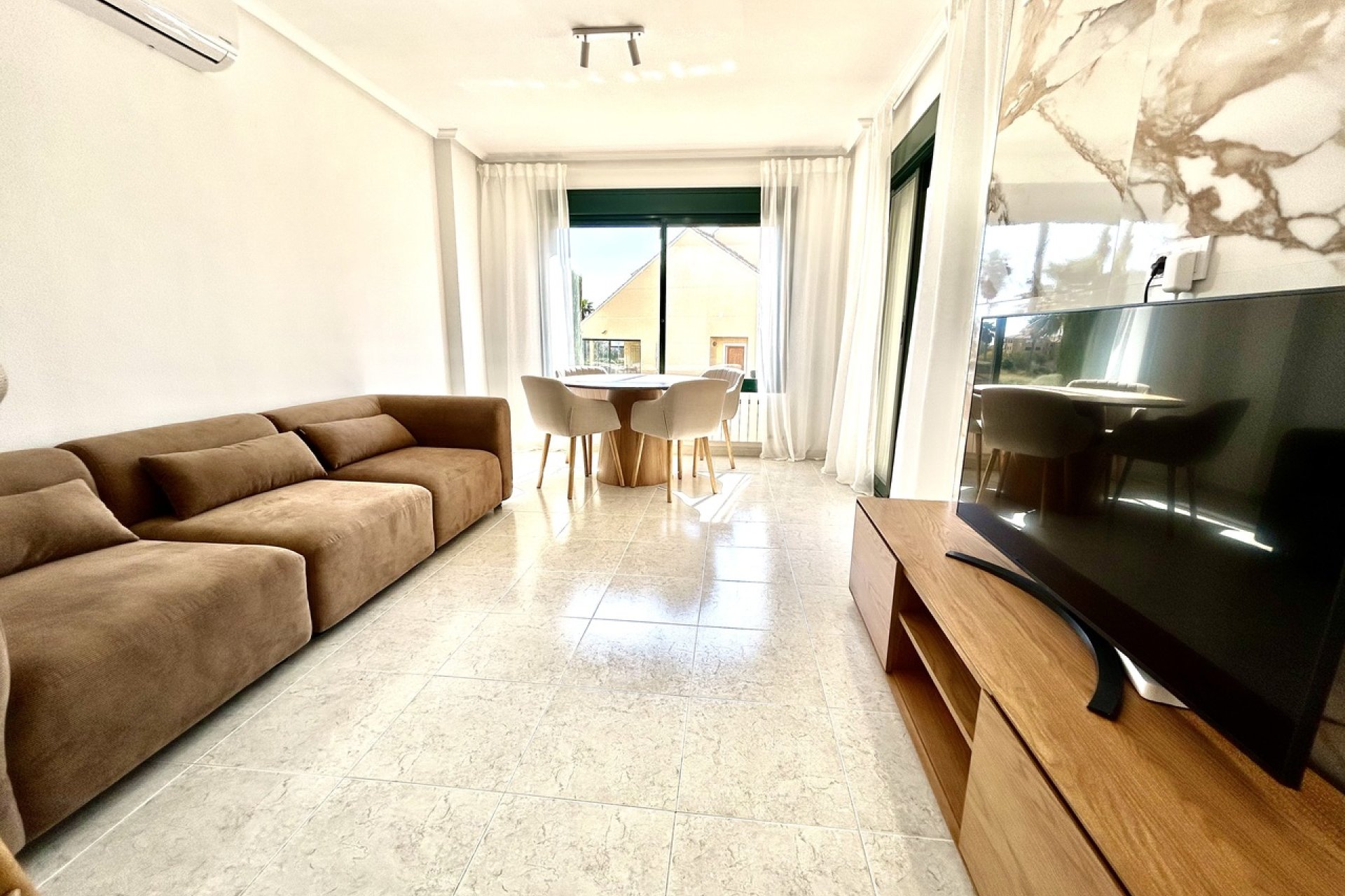 Revânzare - Apartament -
Campoamor - Costa Blanca