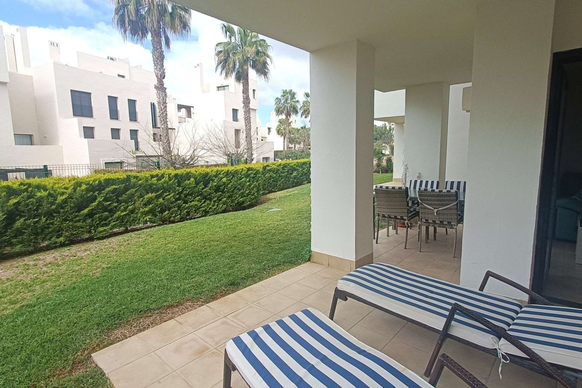 Revânzare - Apartament -
Corvera - Inland