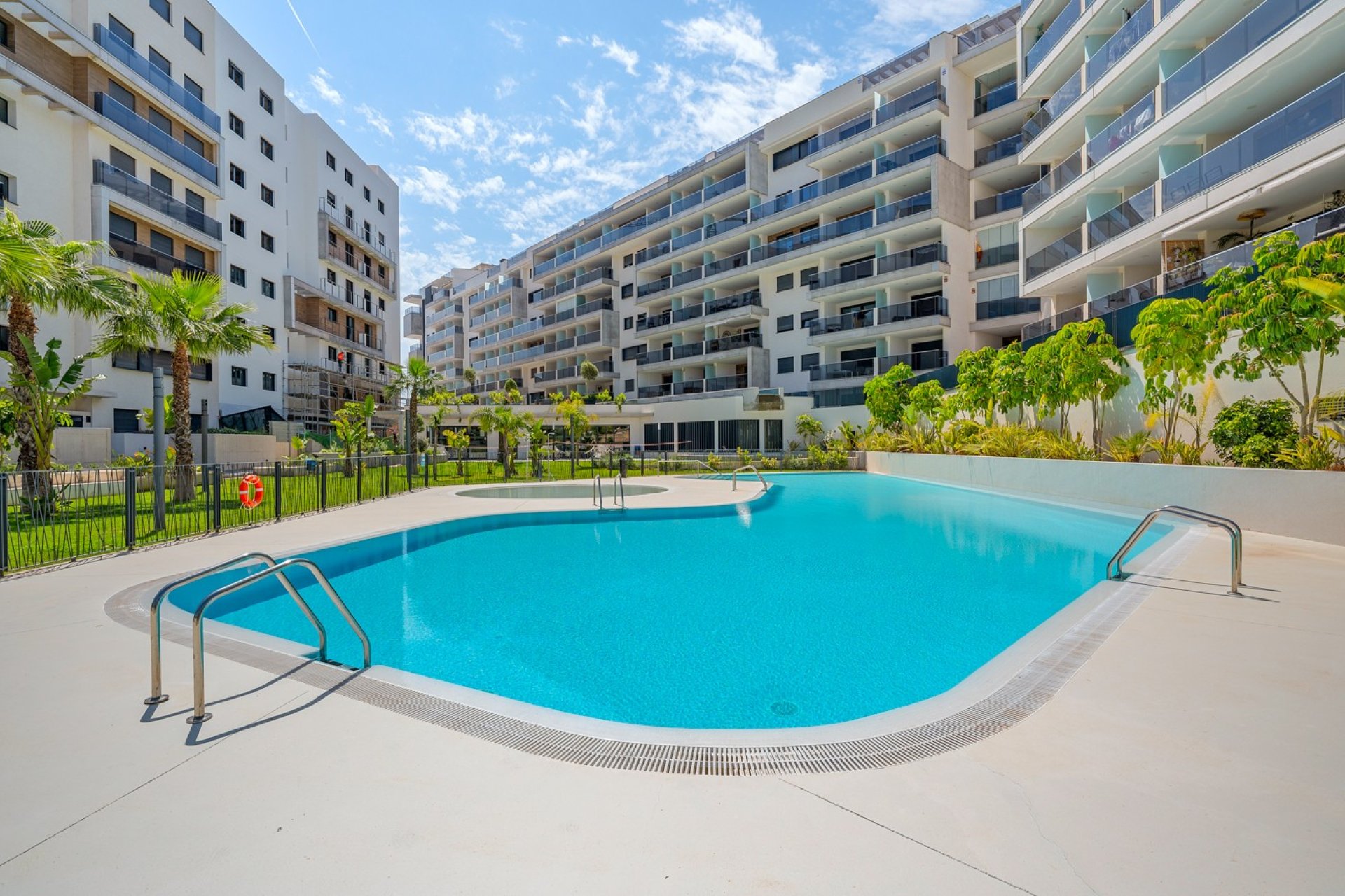 Revânzare - Apartament -
Dehesa de Campoamor - Costa Blanca