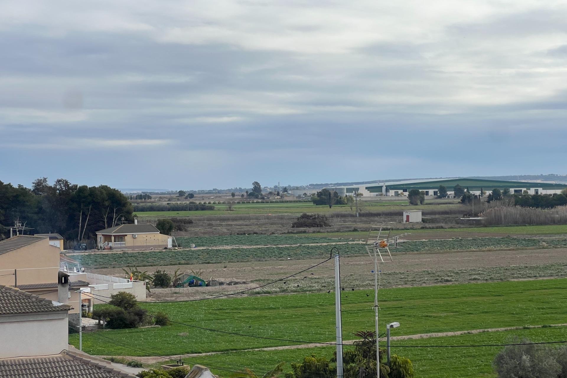 Revânzare - Apartament -
Dolores - Comunidad Valenciana