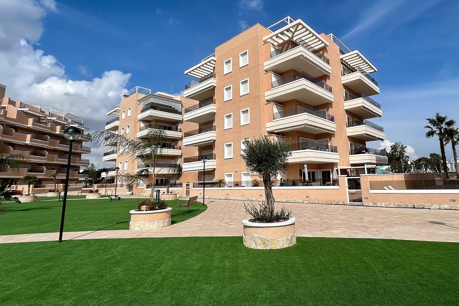 Revânzare - Apartament -
El Raso - Costa Blanca
