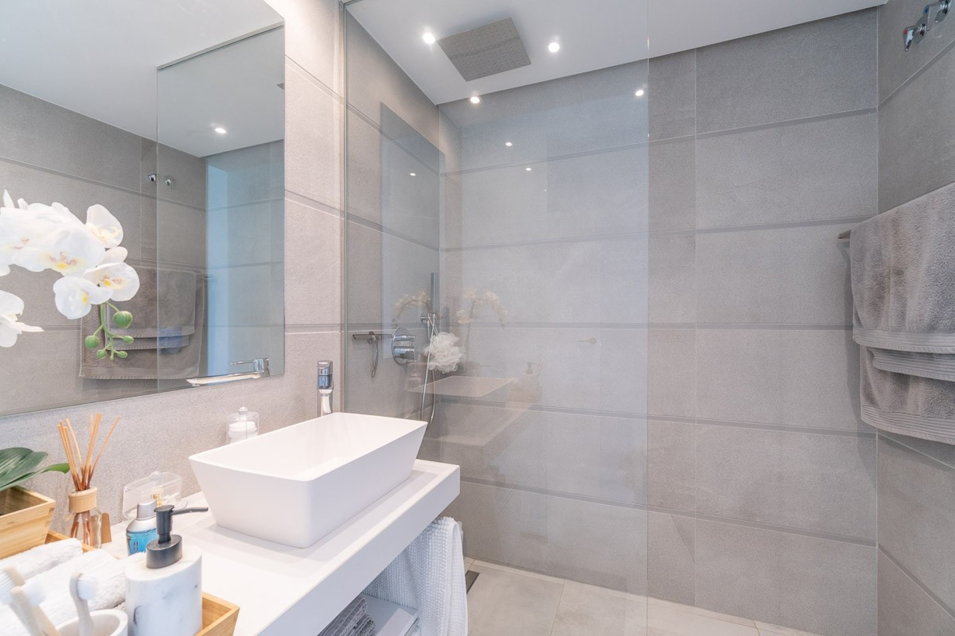 Revânzare - Apartament -
El Raso - Costa Blanca