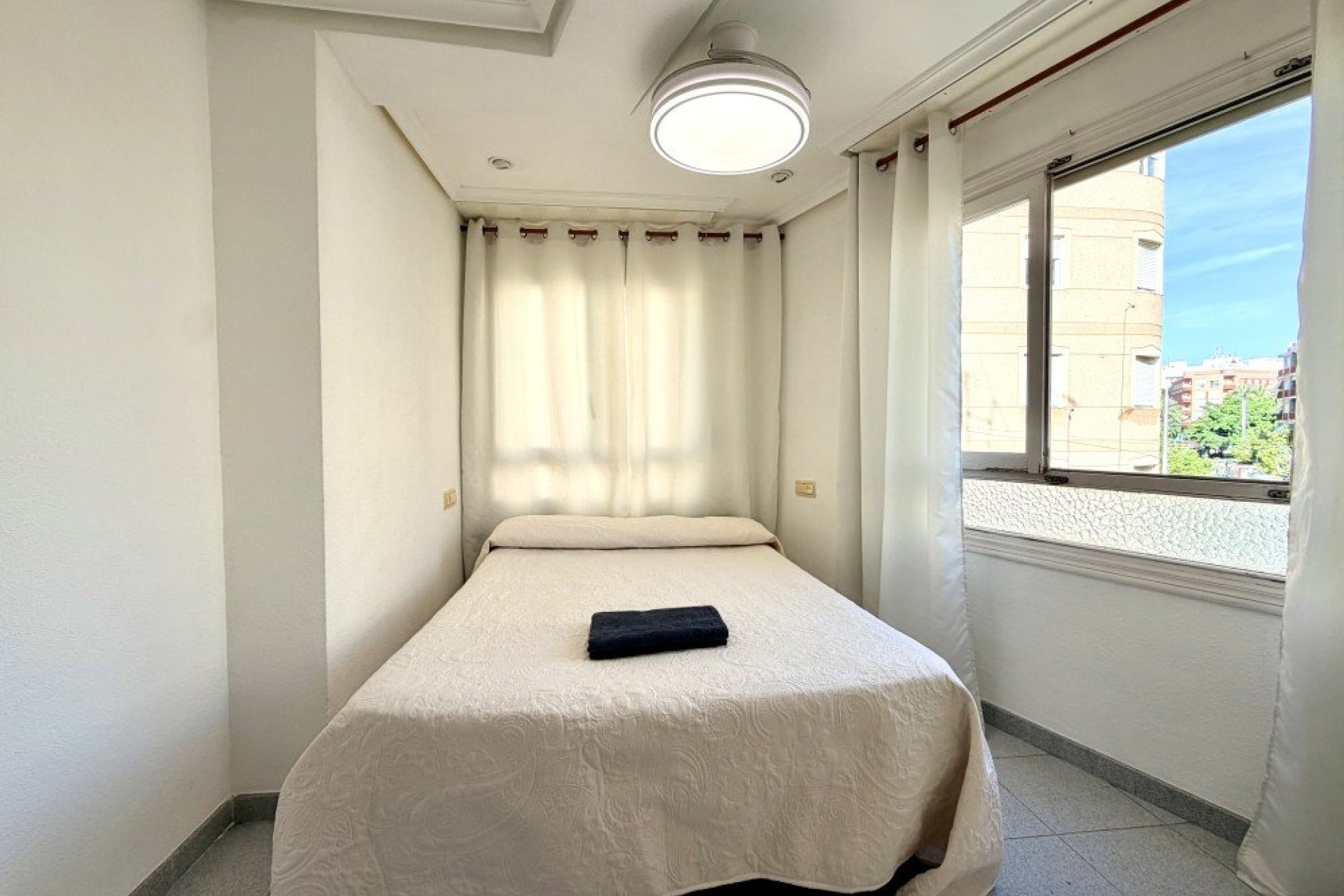 Revânzare - Apartament -
Elche - Costa Blanca