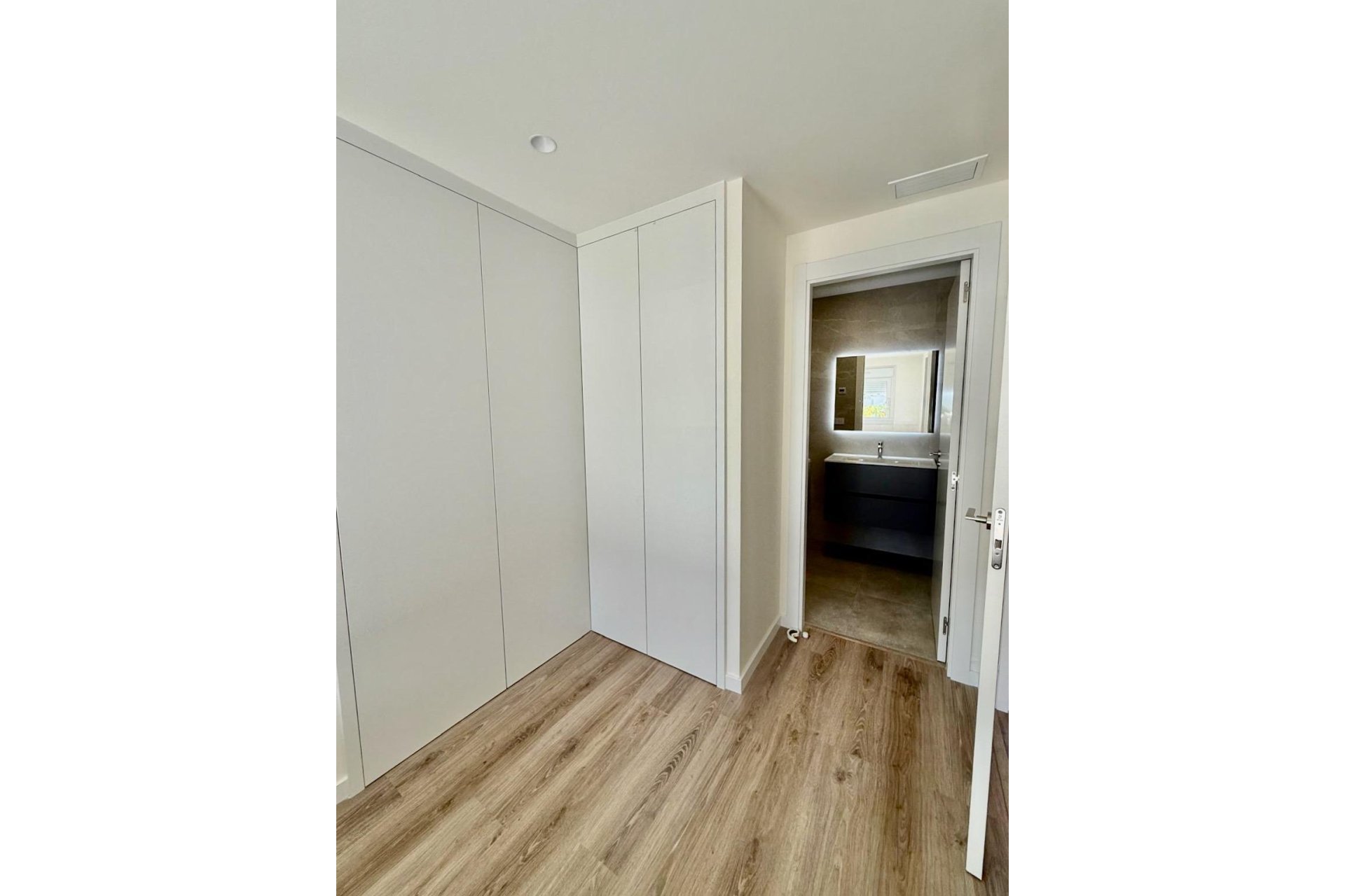 Revânzare - Apartament -
Finestrat - Balcón De Finestrat