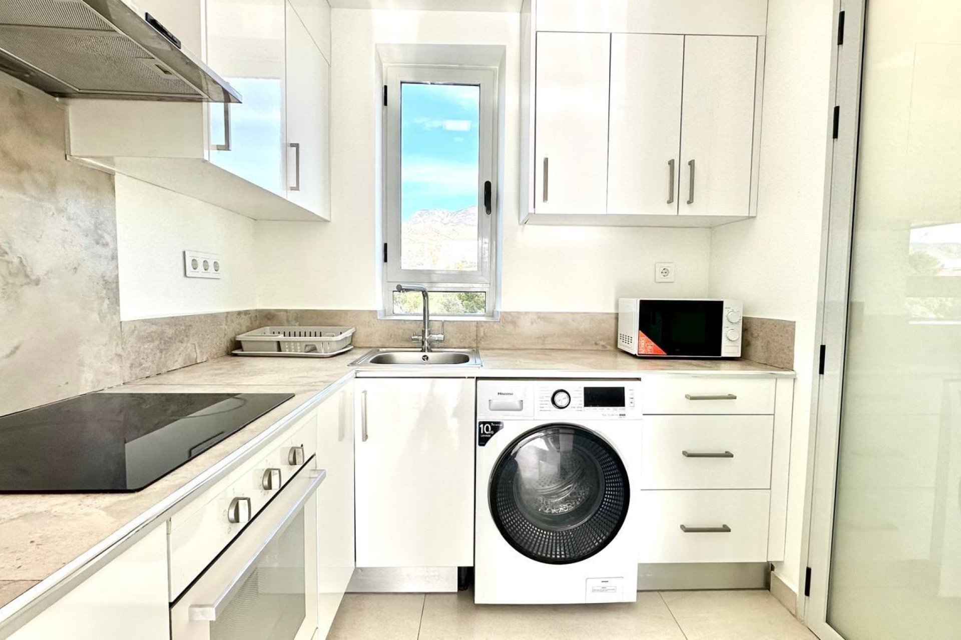 Revânzare - Apartament -
Finestrat