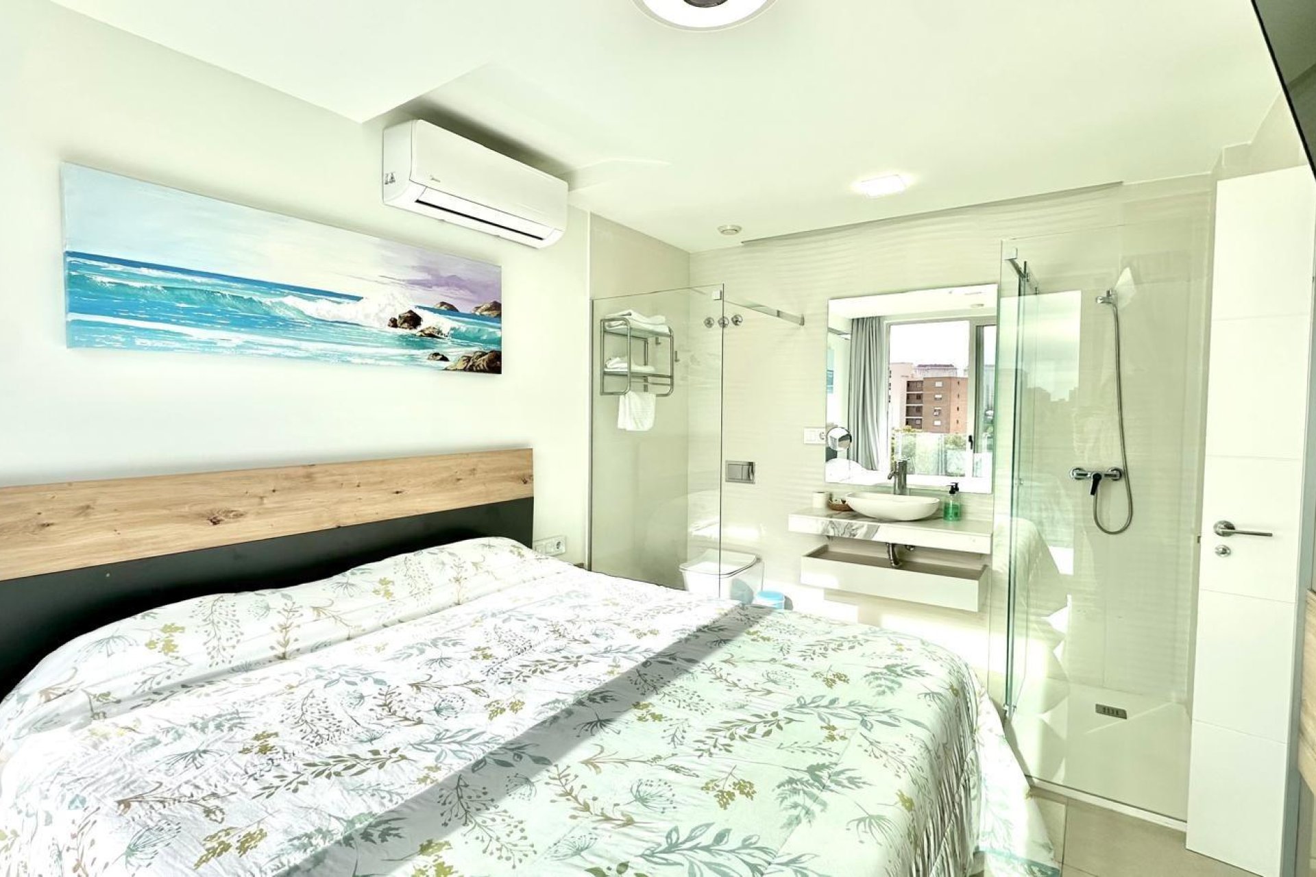 Revânzare - Apartament -
Finestrat