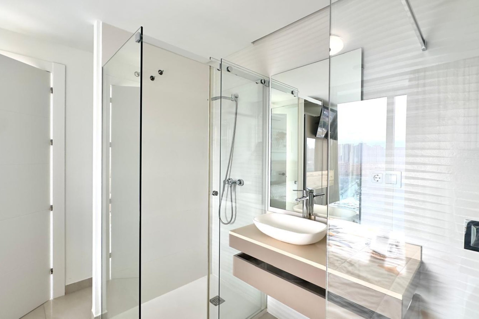 Revânzare - Apartament -
Finestrat